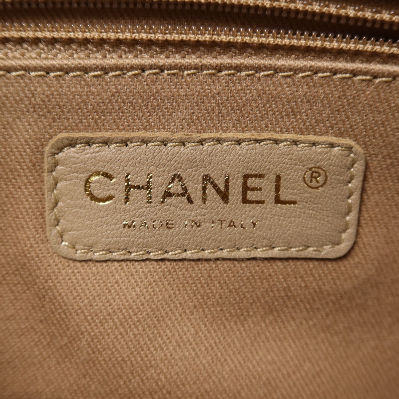 CHANEL 牛皮皮革2.55鏈帶肩背袋