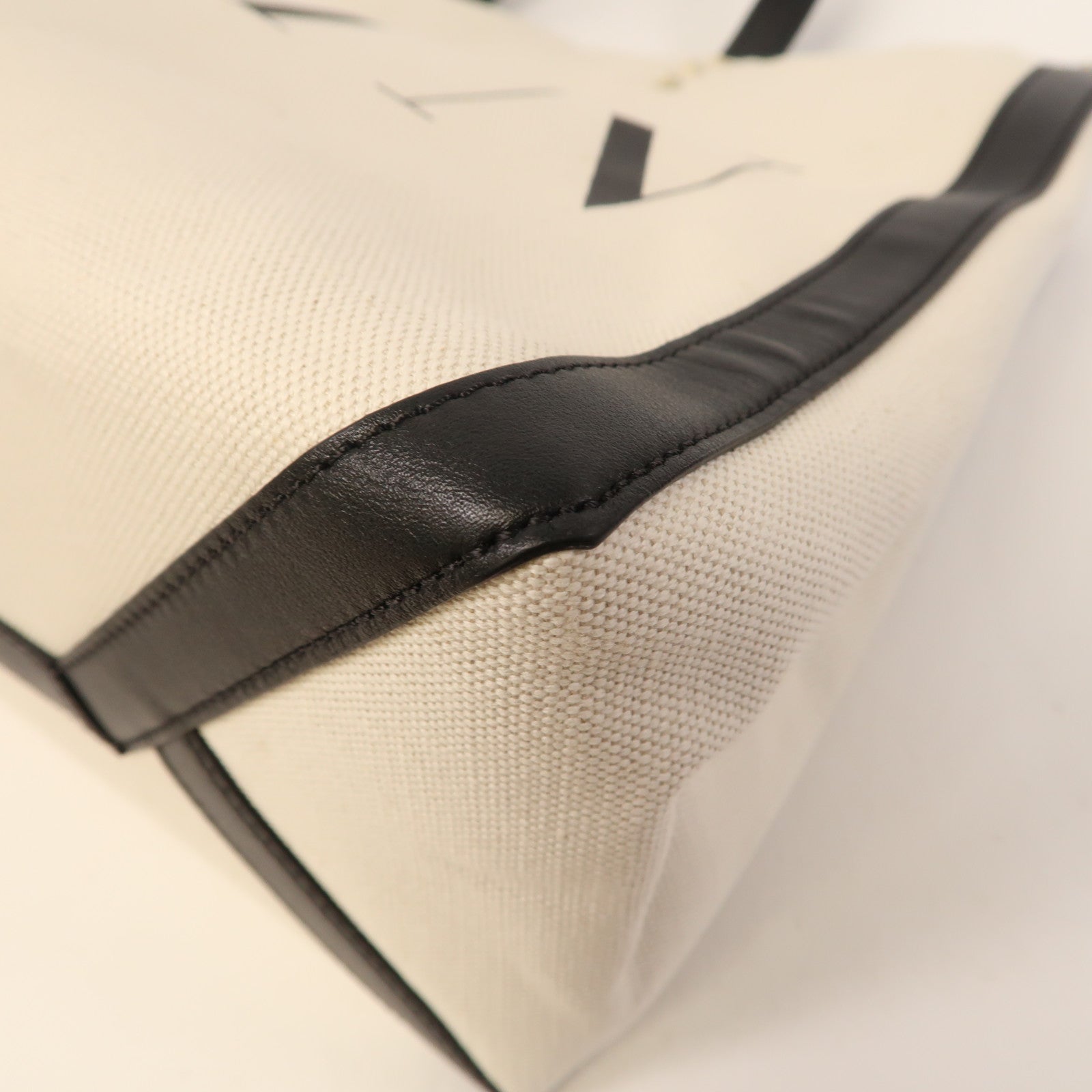 Valentino 帆布Tote Bag金扣手挽袋米色