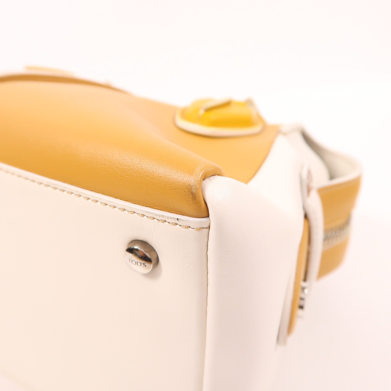 TOD'S (PRICE DOWN) SHW 2 Way Bag Calfskin Leather Yelllow/White