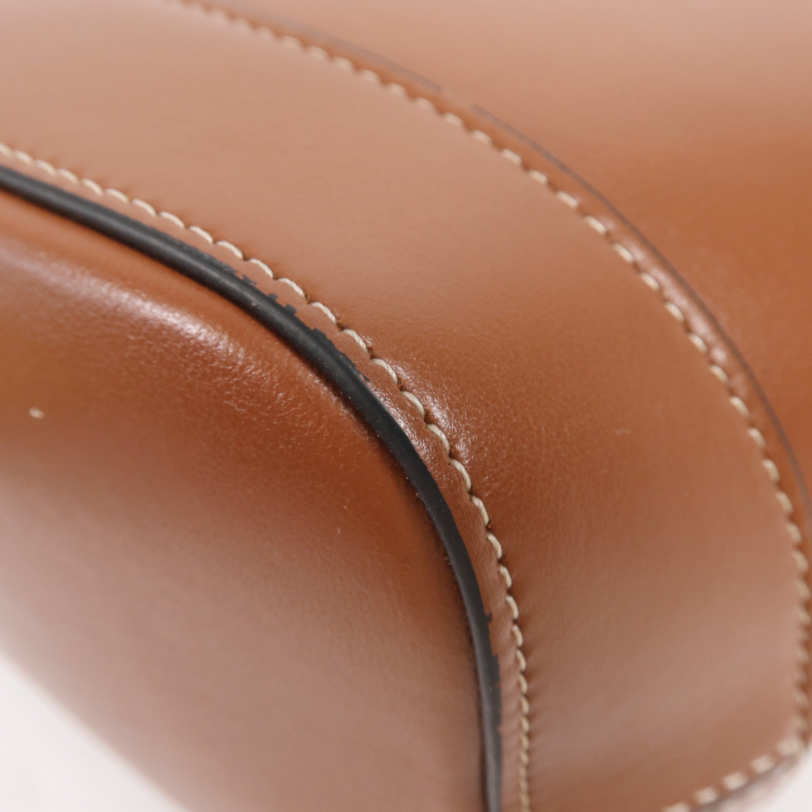 CELINE 牛皮皮革Cuir Triomphe金扣肩背袋