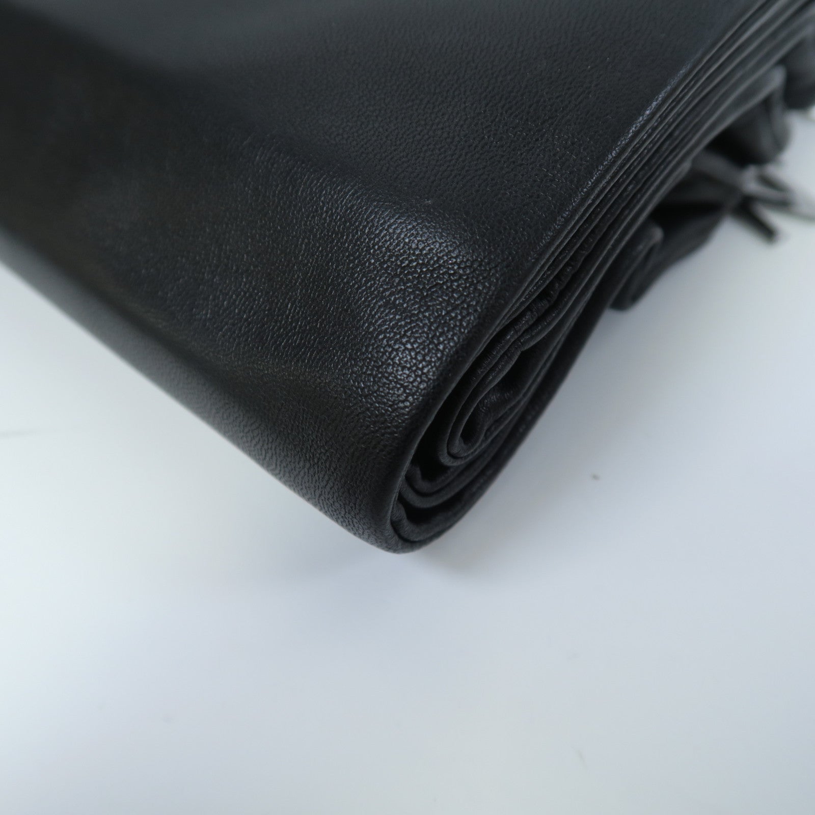 CHANEL 【激減優惠】羊皮皮革Clutch Bag銀扣手拿包黑色
