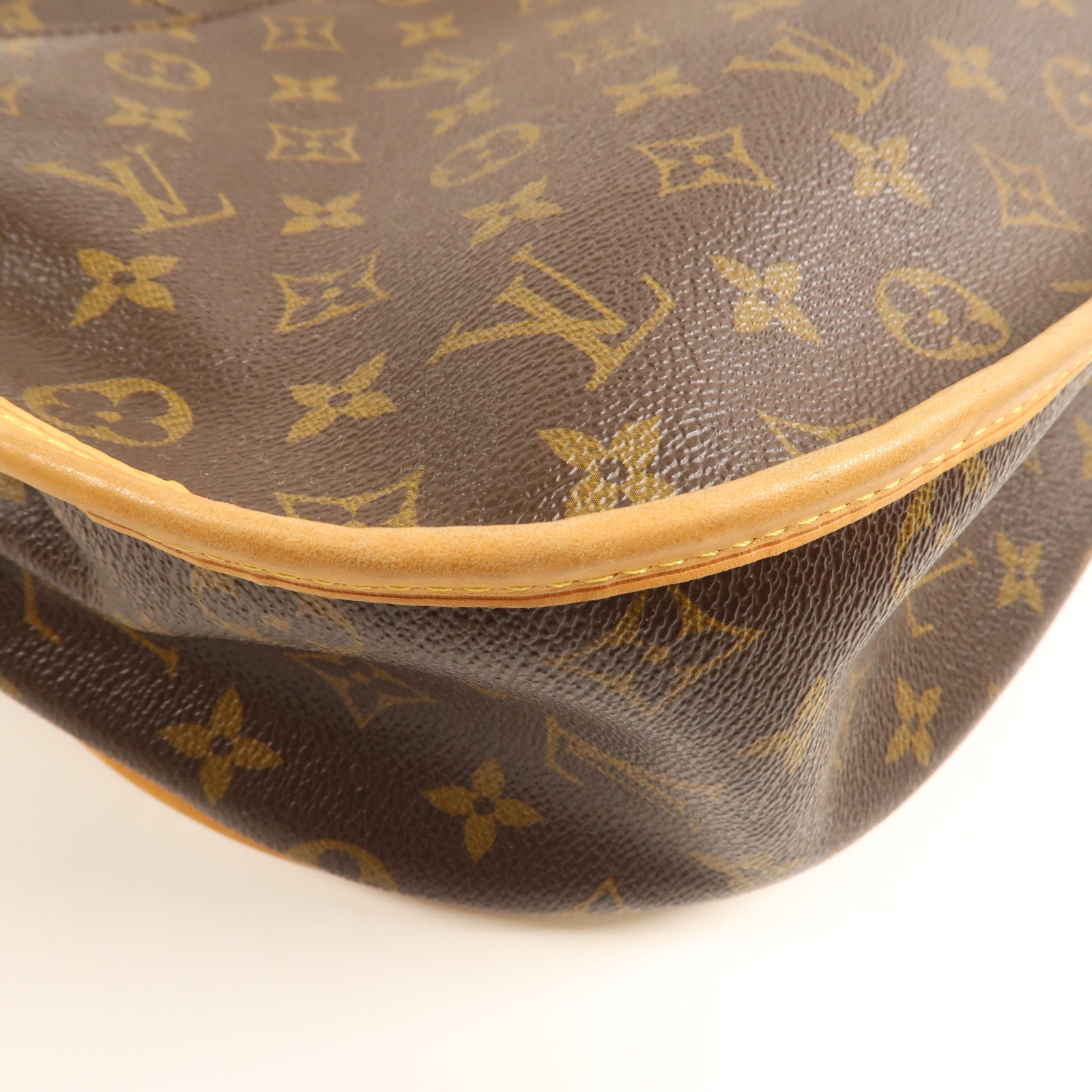LOUIS VUITTON Monogram Menilmontant MM金扣肩背袋棕色