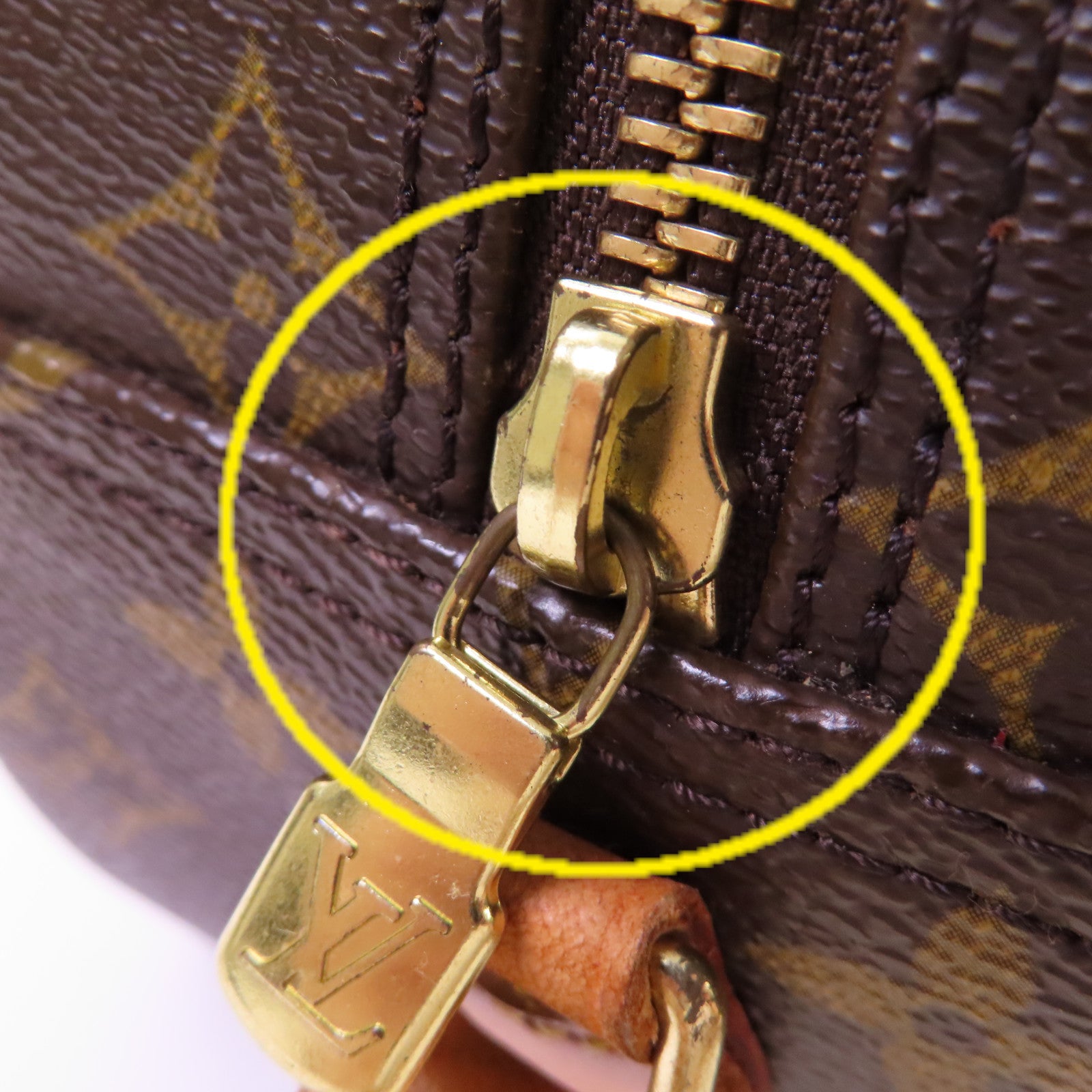 LOUIS VUITTON Monogram Blois Shoulder Bag金扣肩背袋啡色