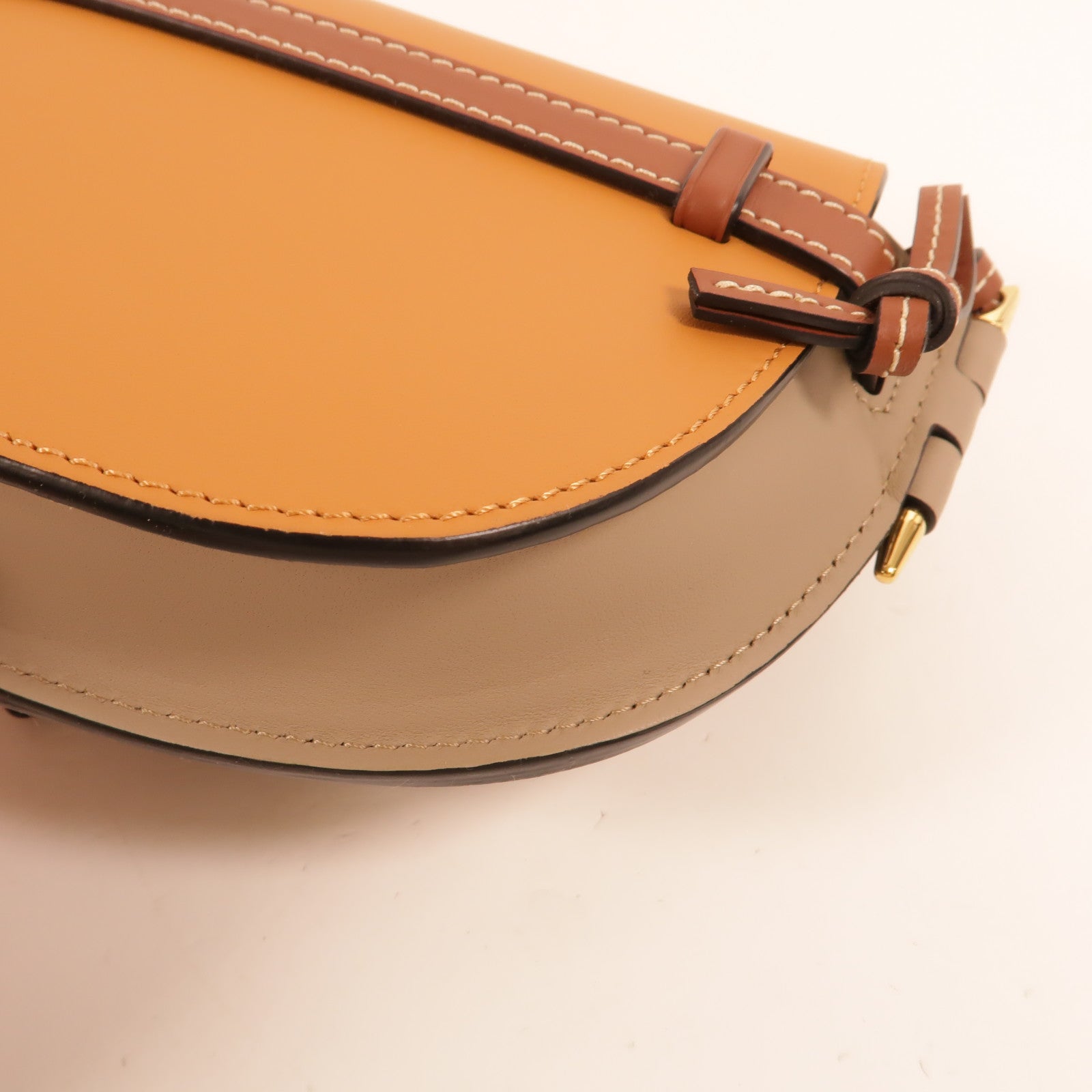 LOEWE 牛皮皮革Mini Gate肩背袋