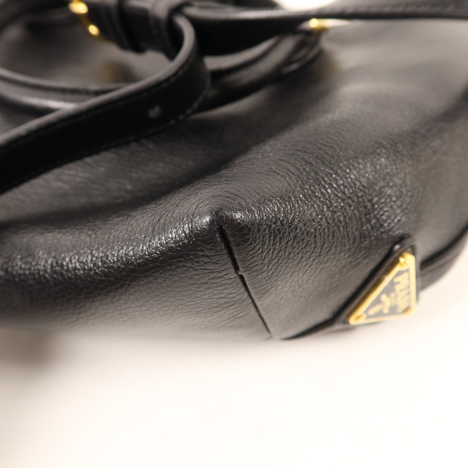 PRADA 牛皮皮革2 Way Shoulder金扣手挽肩背兩用袋