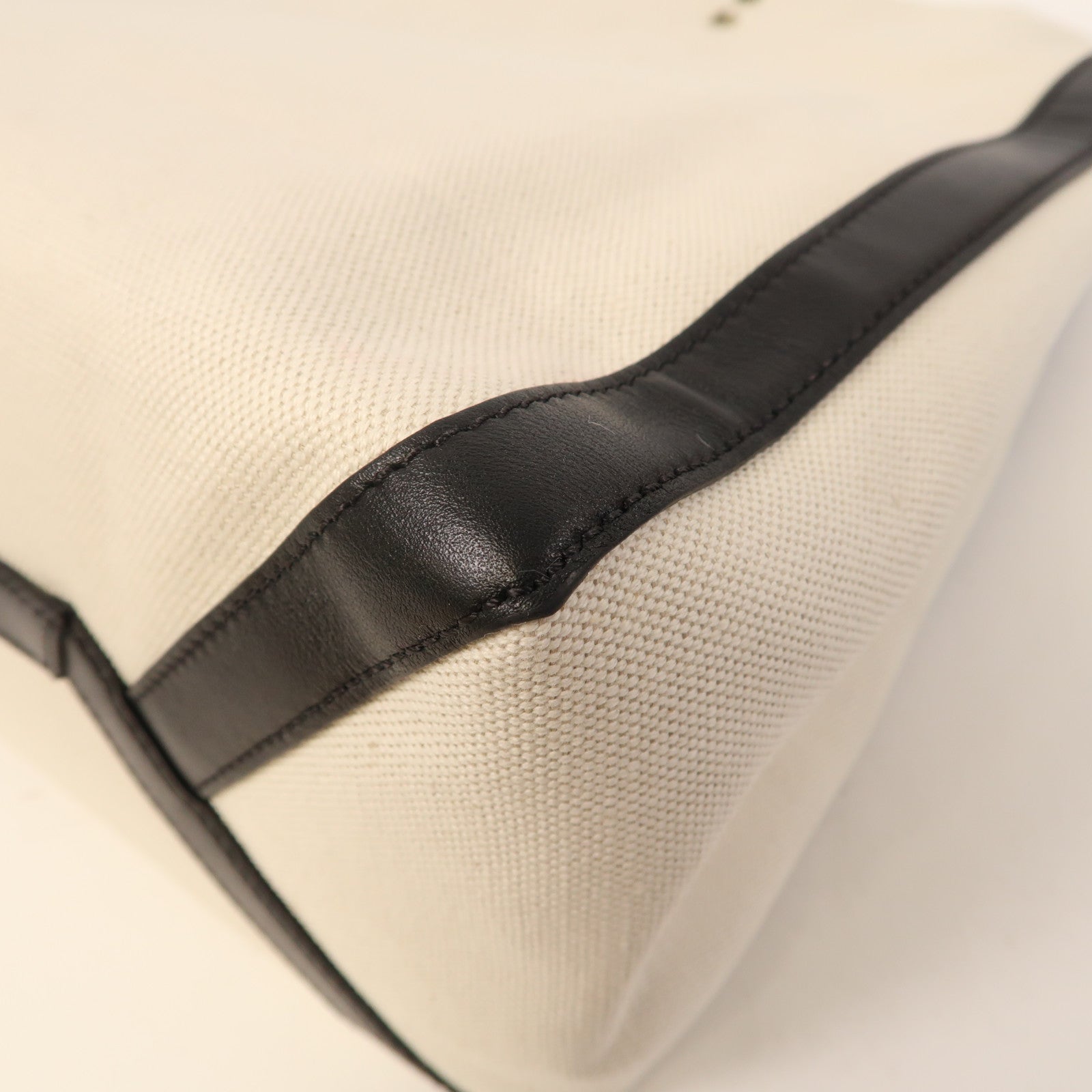 Valentino 帆布Tote Bag金扣手挽袋米色