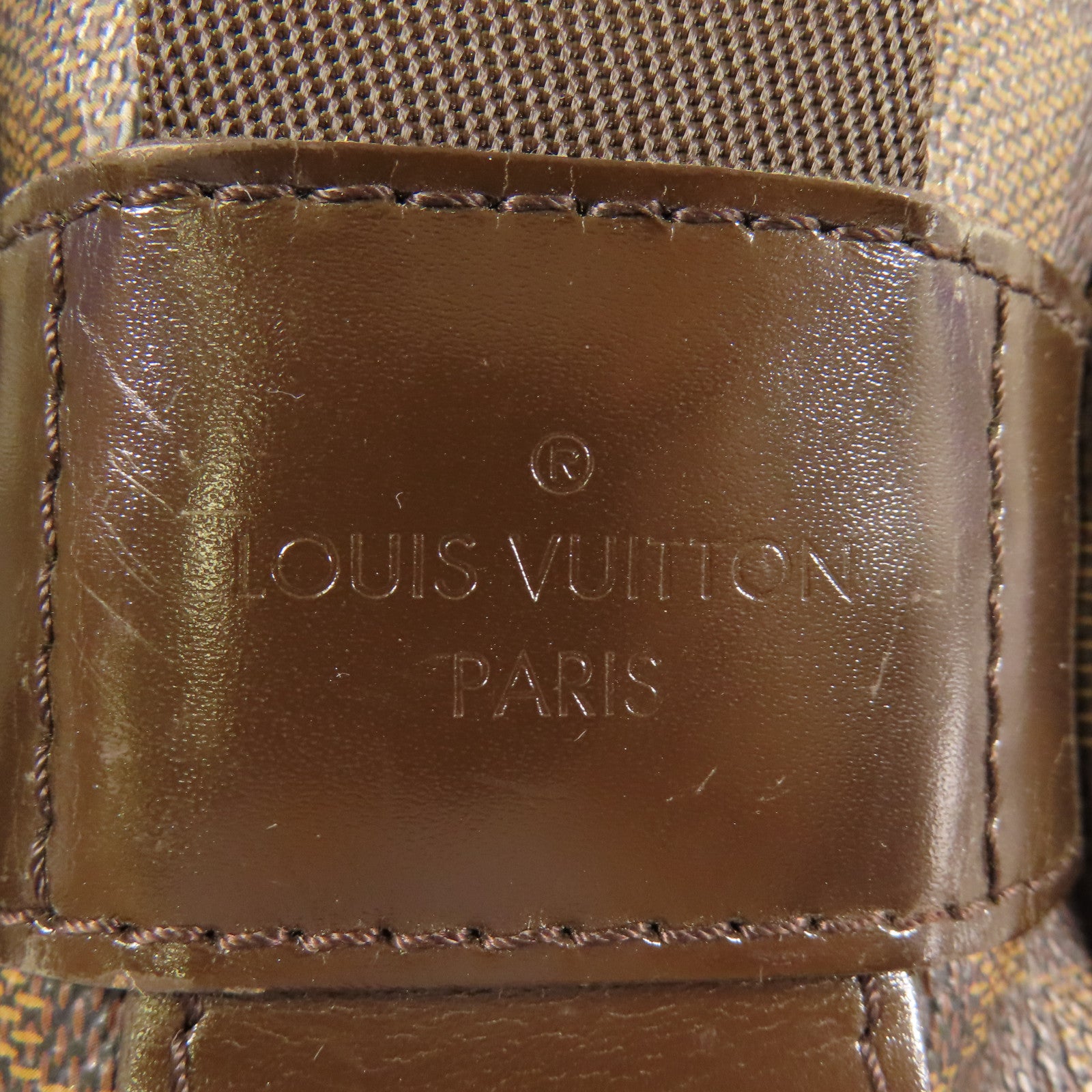 LOUIS VUITTON Damier Naviglio金扣肩背袋