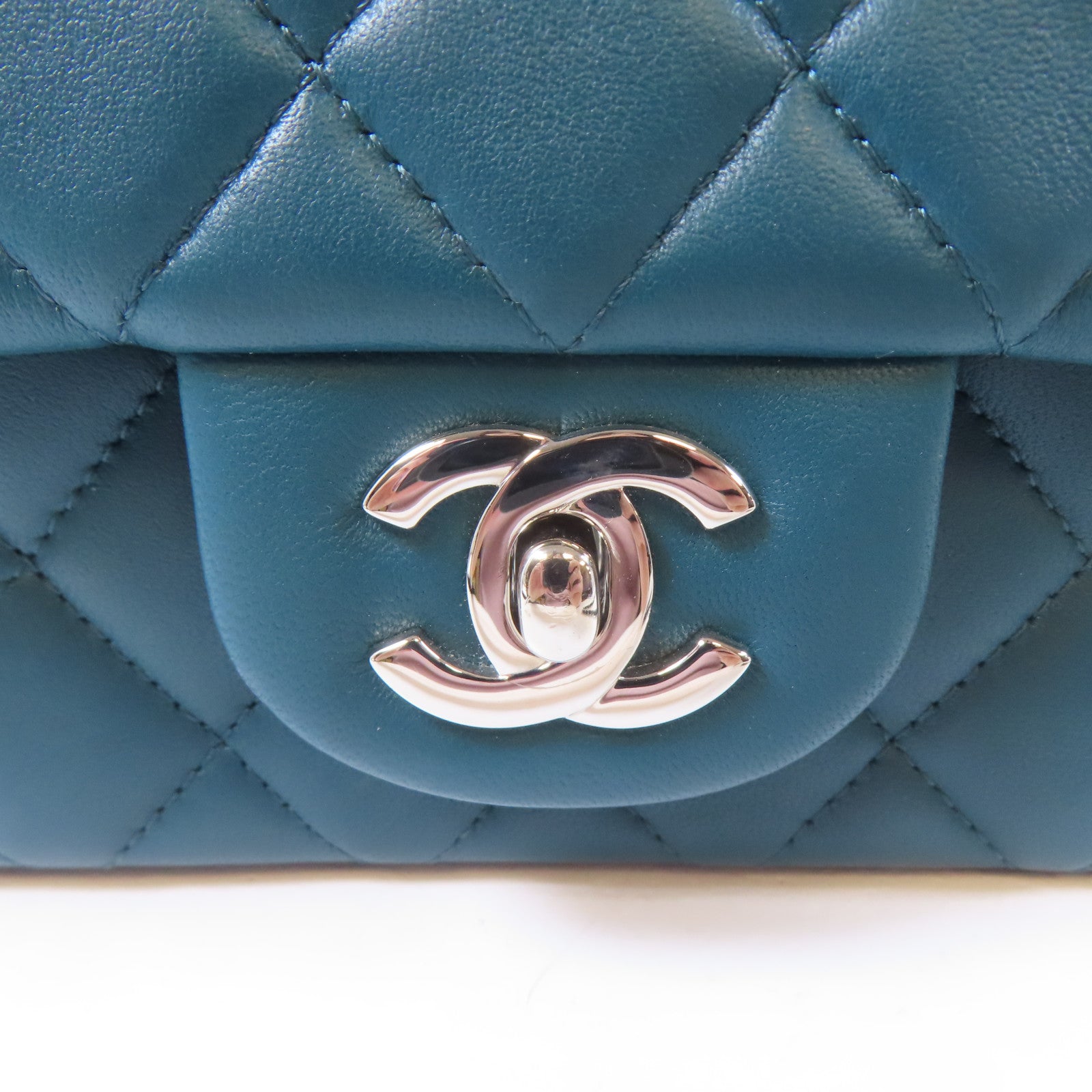 CHANEL 【激減優惠】菱格牛皮皮革Classic Mini Flap Bag銀扣鏈帶肩背袋綠色