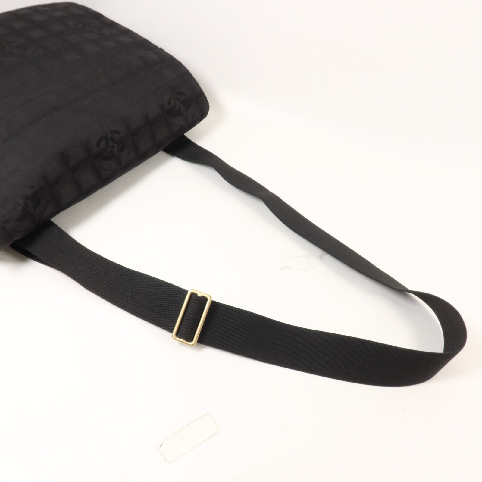 CHANEL 尼龍New Travel Line Messenger Bag肩背袋