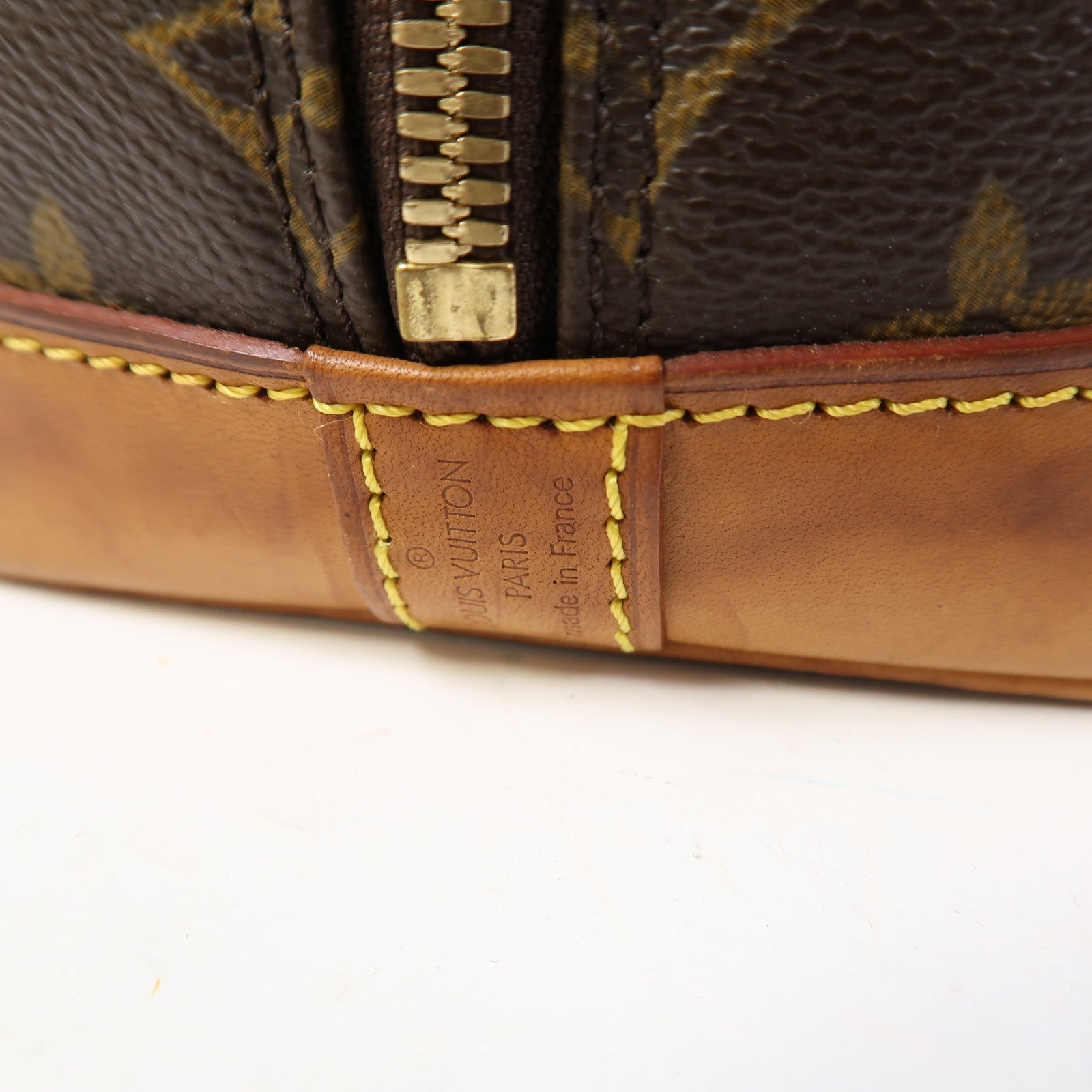 LOUIS VUITTON Monogram Alma PM金扣手挽袋啡色