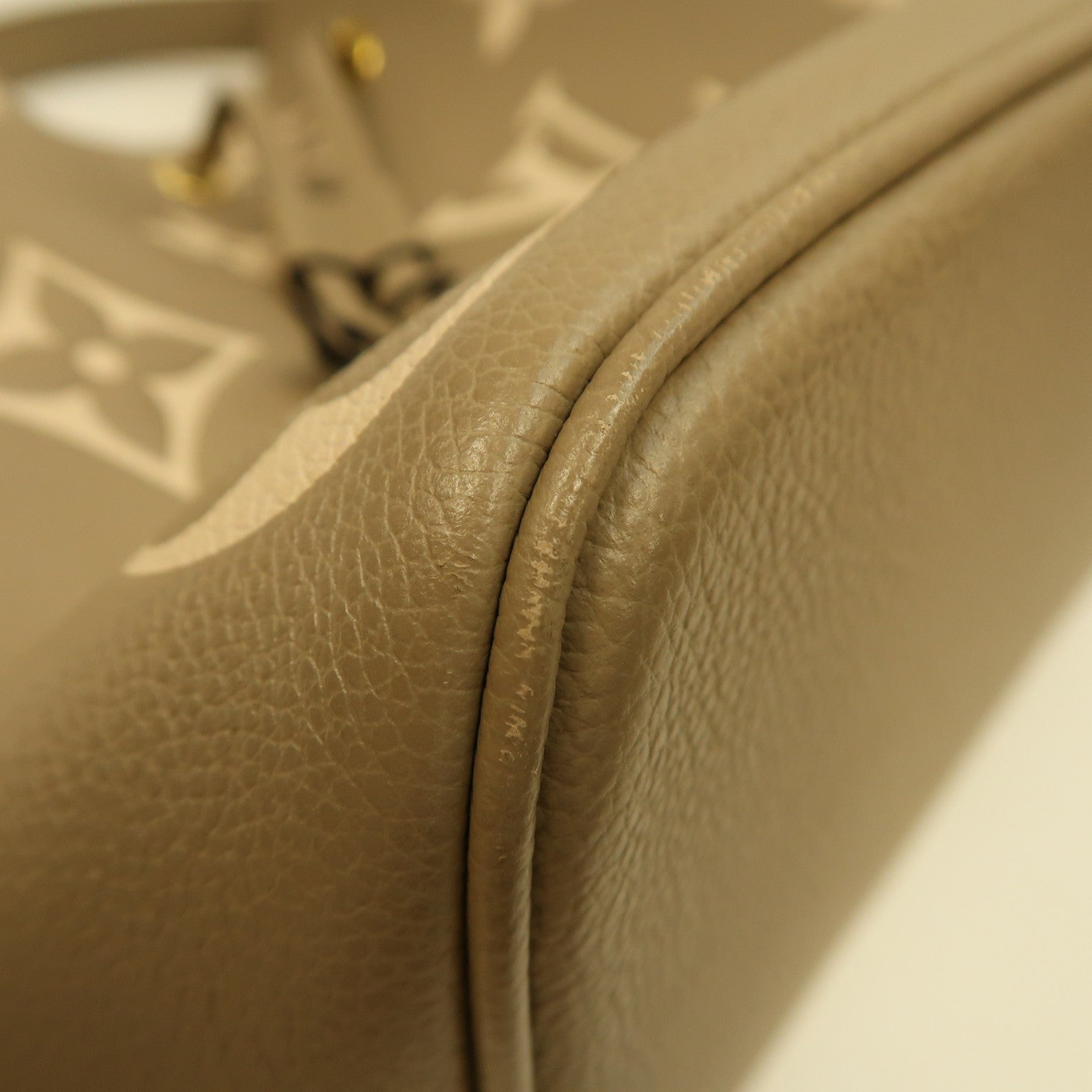 LOUIS VUITTON Monogram Empreinte Neo Noe手挽肩背兩用袋米色/米白色