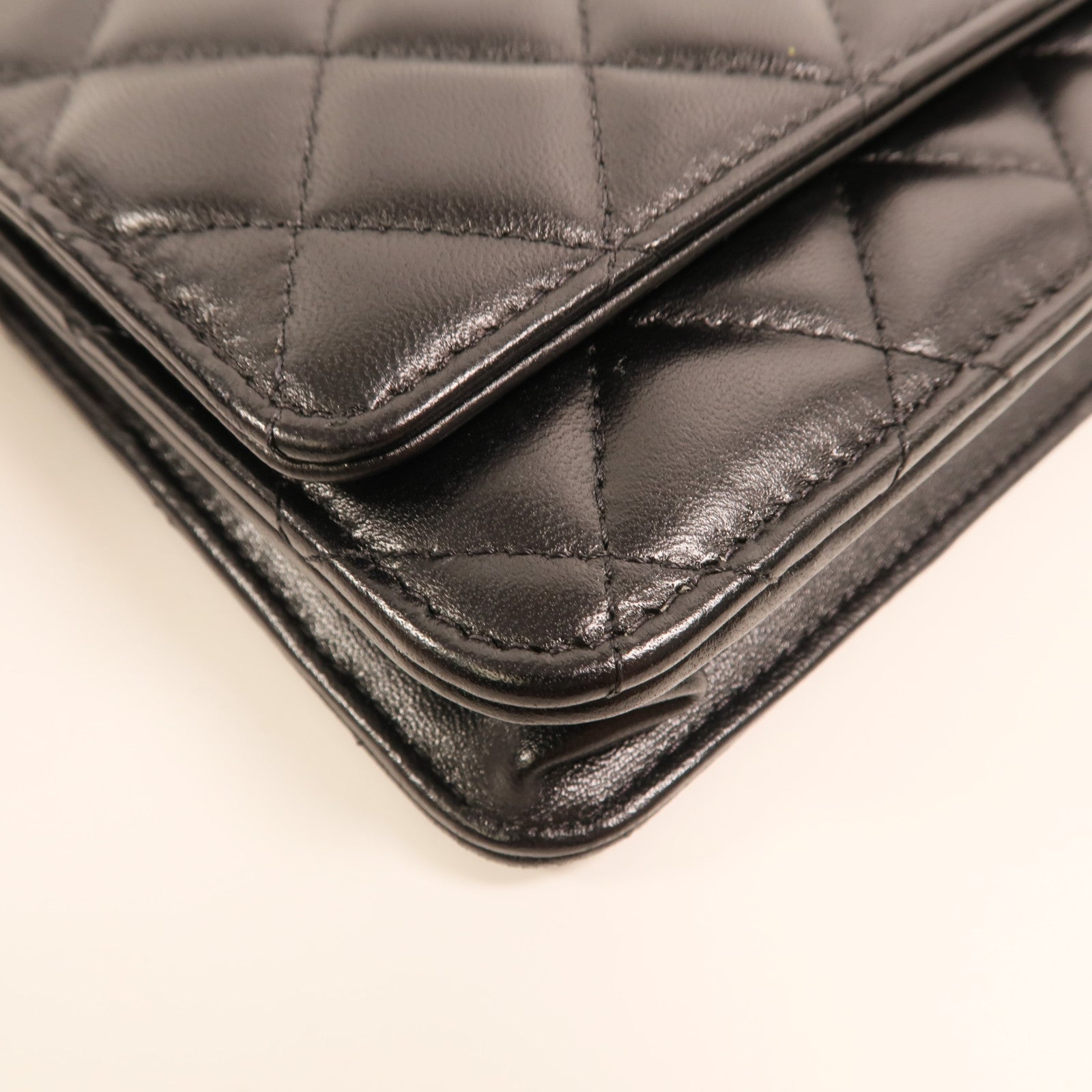CHANEL 羊皮皮革WOC Wallet On Chain金扣鏈帶肩背袋
