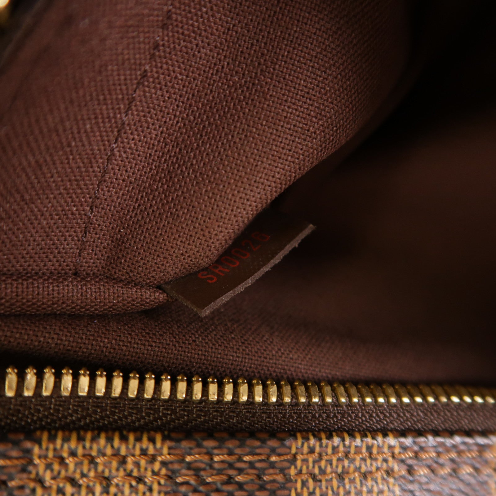 LOUIS VUITTON Damier Naviglio金扣肩背袋