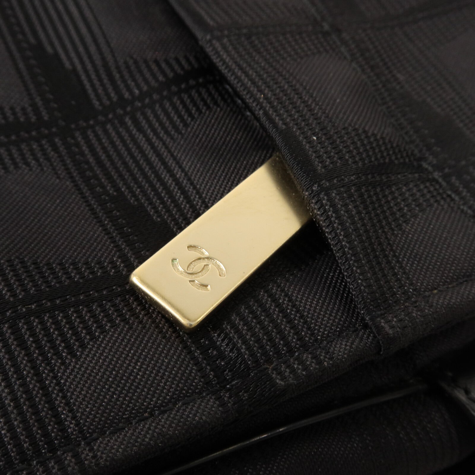CHANEL 尼龍New Travel Line Messenger Bag肩背袋