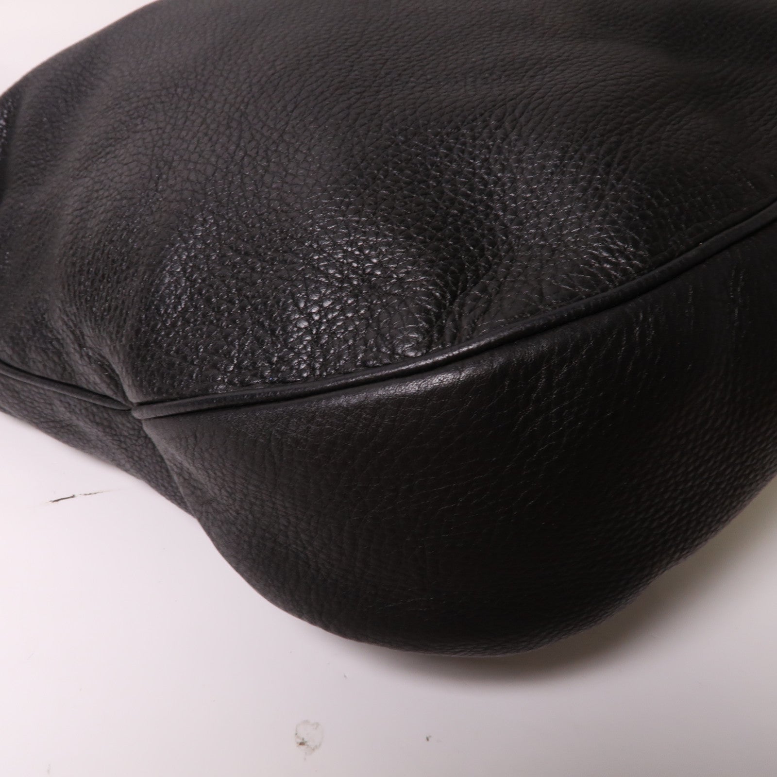 GUCCI 牛皮皮革Shoulder Bag金扣肩背袋黑色