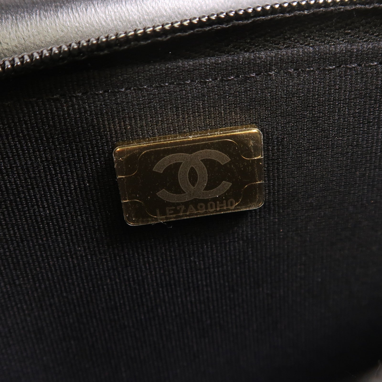 CHANEL 羊皮皮革WOC Wallet On Chain金扣鏈帶肩背袋
