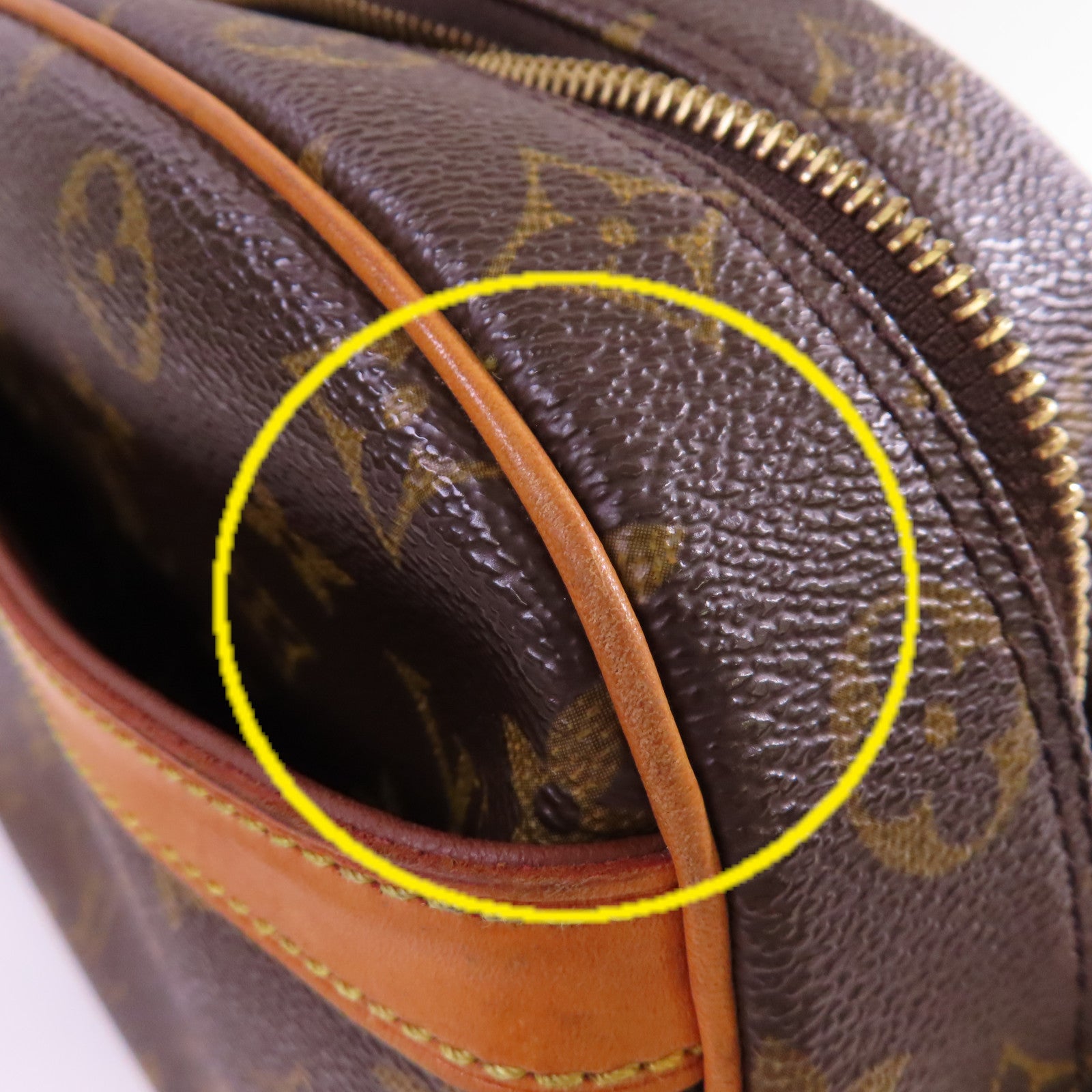 LOUIS VUITTON Monogram Blois Shoulder Bag金扣肩背袋啡色