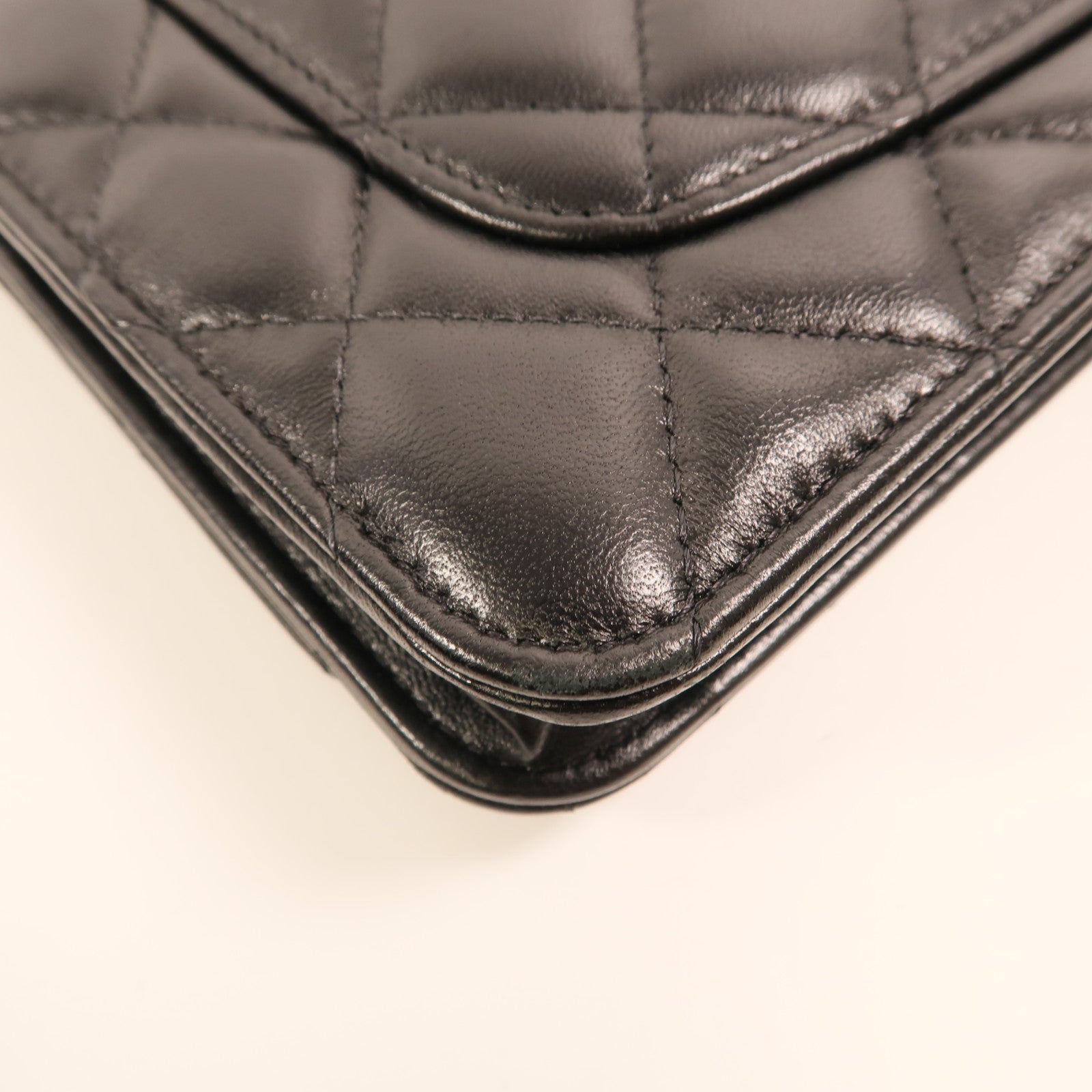 CHANEL 羊皮皮革WOC Wallet On Chain金扣鏈帶肩背袋