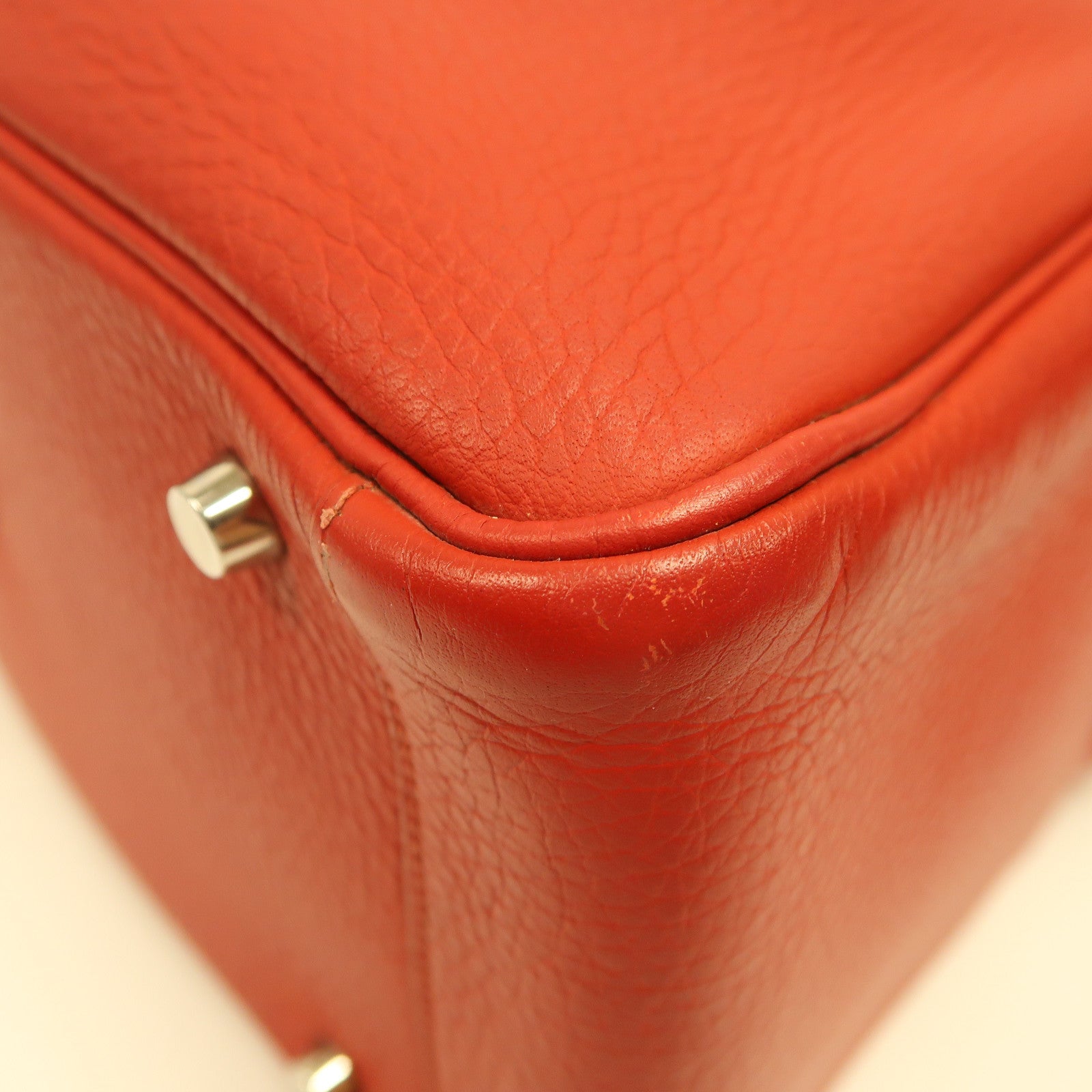 HERMES 【激減優惠】Clemence皮革Lindy 30銀扣手挽肩背兩用袋胭脂紅色