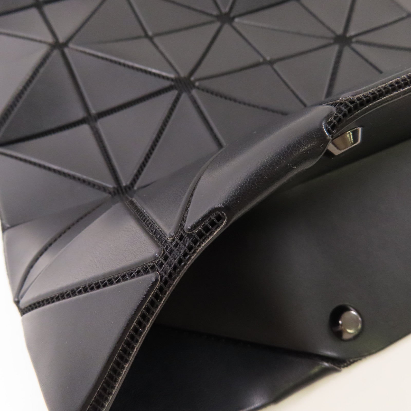 BAO BAO ISSEYMIYAKE PVC Bao Bao手挽袋