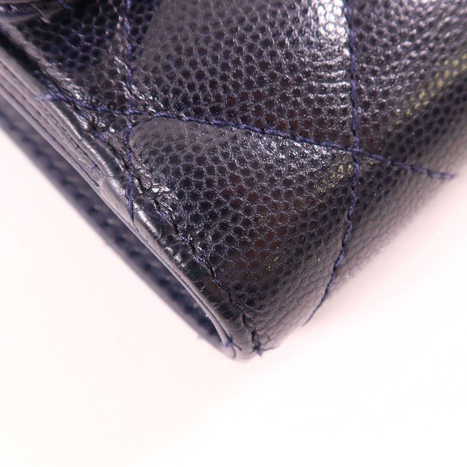 CHANEL 牛皮皮革Trifold Wallet金扣錢包