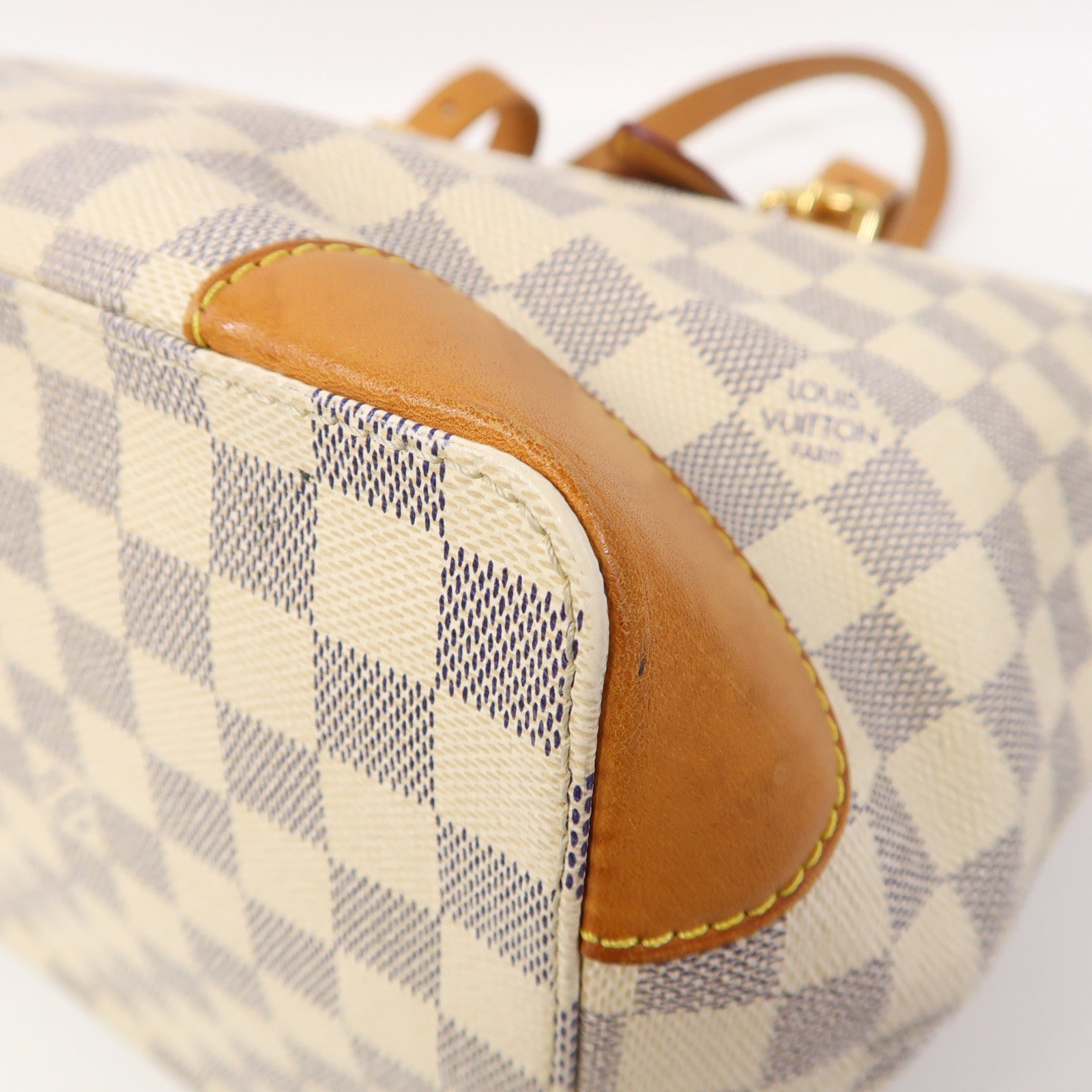 LOUIS VUITTON Damier Azur Hampstead MM金扣肩背袋白色