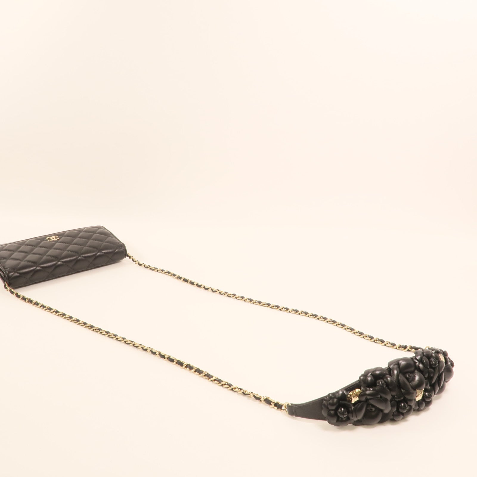 CHANEL 羊皮皮革WOC Wallet On Chain金扣鏈帶肩背袋