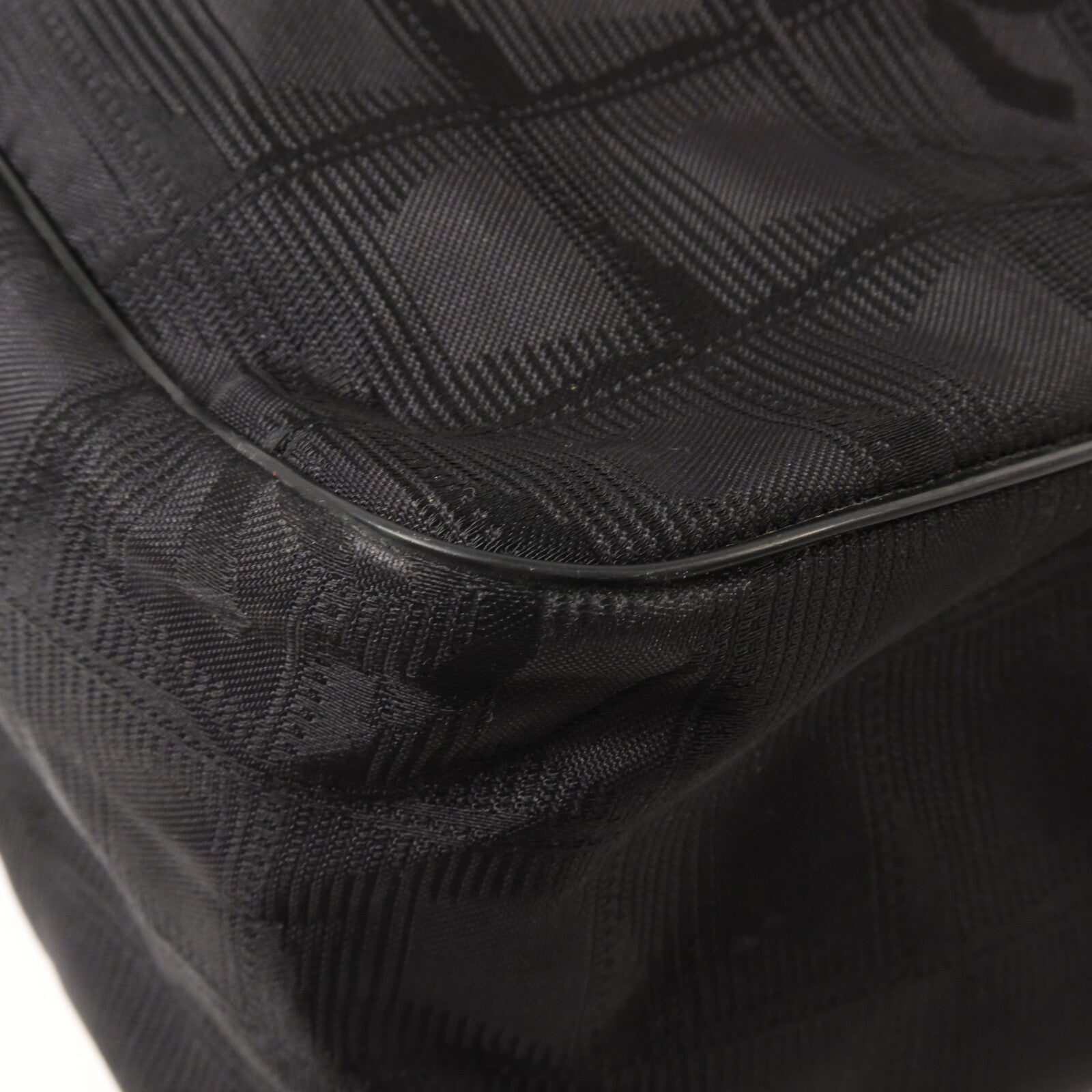 CHANEL 尼龍New Travel Line Messenger Bag肩背袋