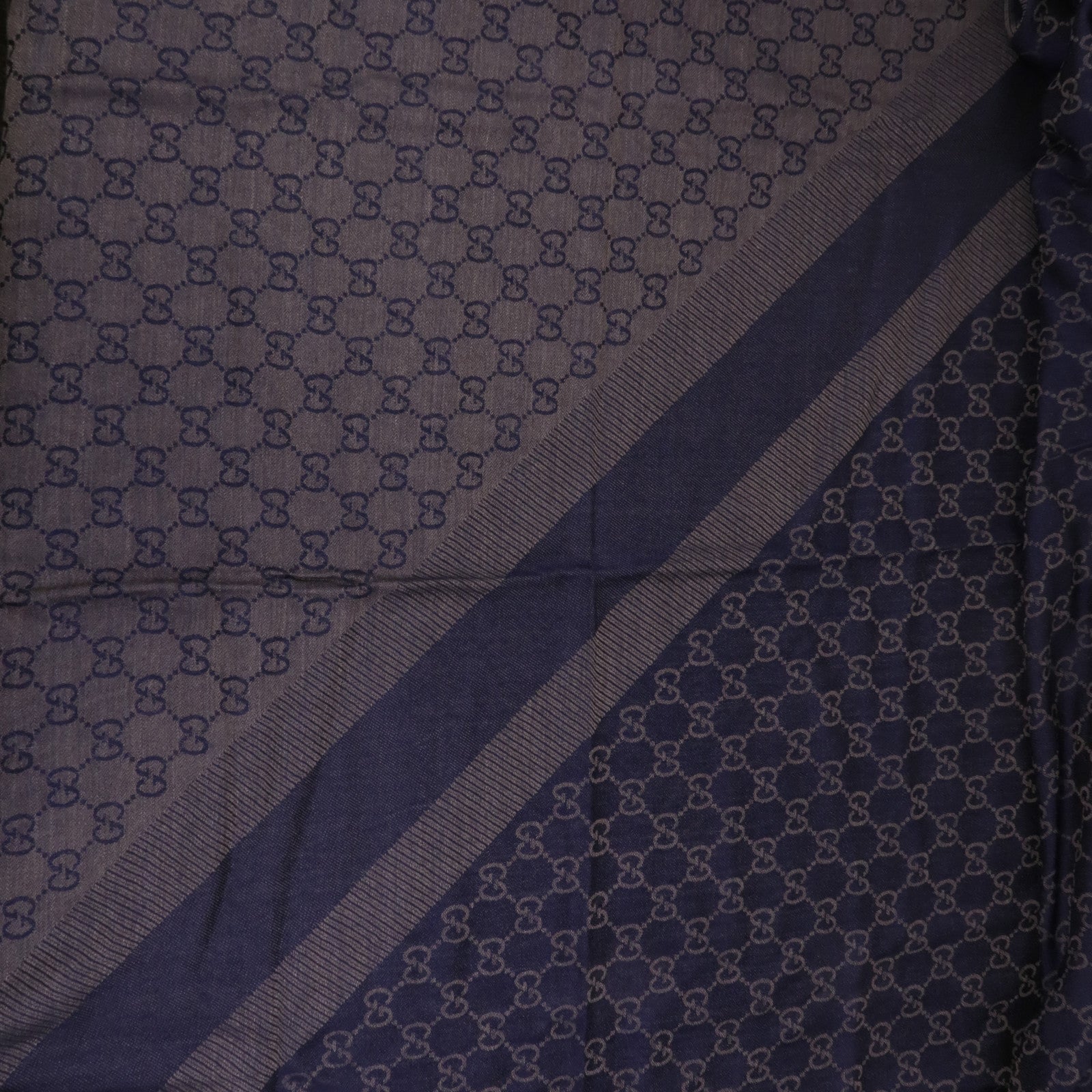 GUCCI 羊毛Stole披肩