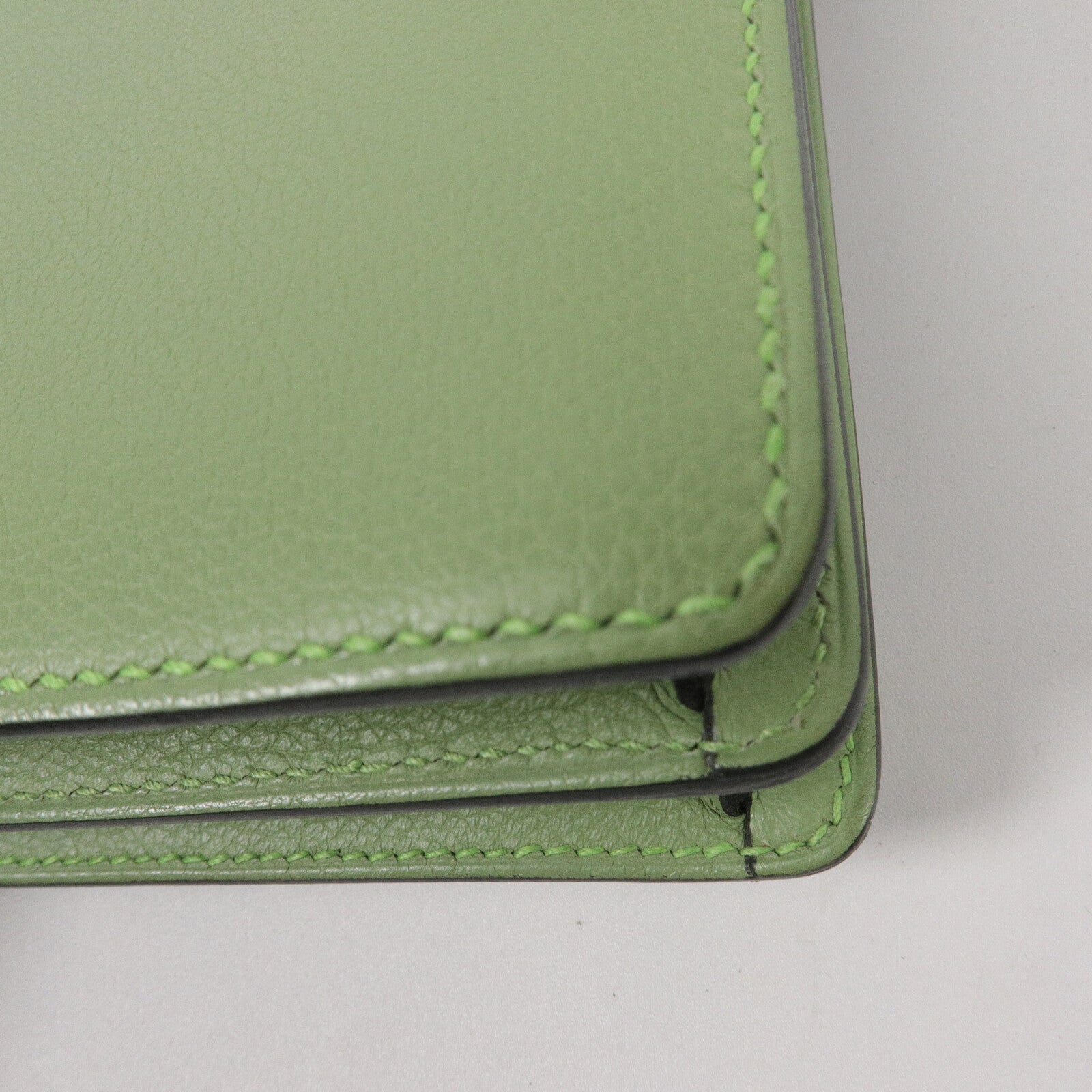 HERMES Evercolor皮革Mini Roulis肩背袋Vert Criguet