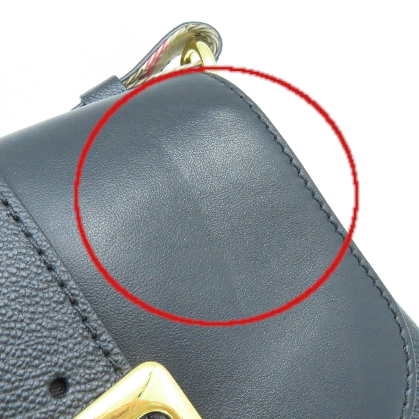 BURBERRY 【激減優惠】牛皮皮革Shoulder Bag肩背袋黑色