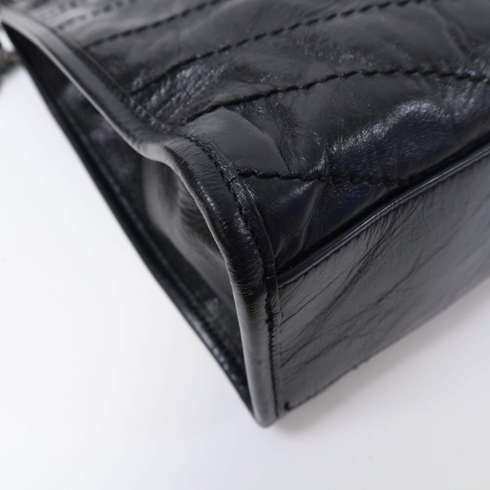 SAINT LAURENT 牛皮皮革Niki Medium Shopping Bag銀扣鏈帶手挽肩背兩用袋黑色
