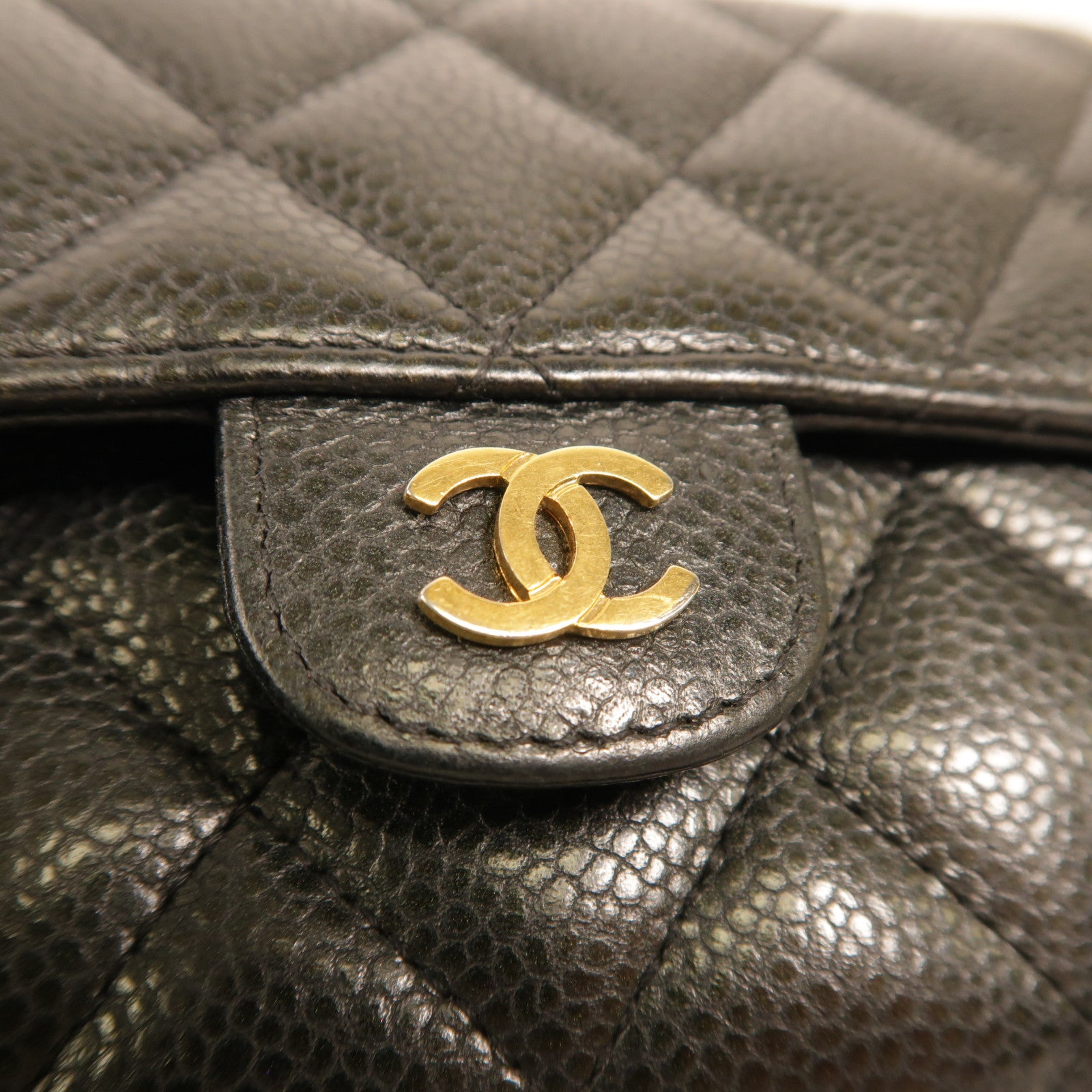 CHANEL 牛皮皮革Fold Wallet金扣錢包