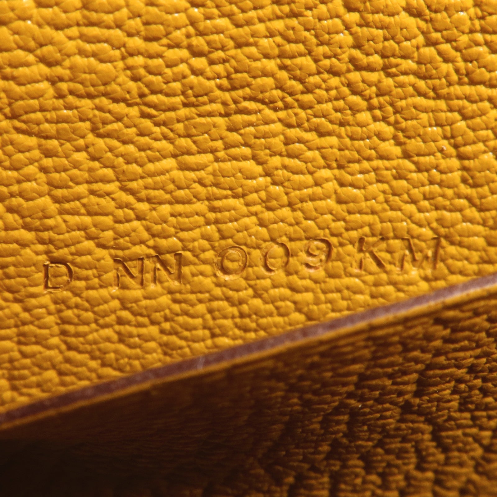 HERMES Chevre皮革Cinhetic To Go銀扣肩背袋Jaune Ambre