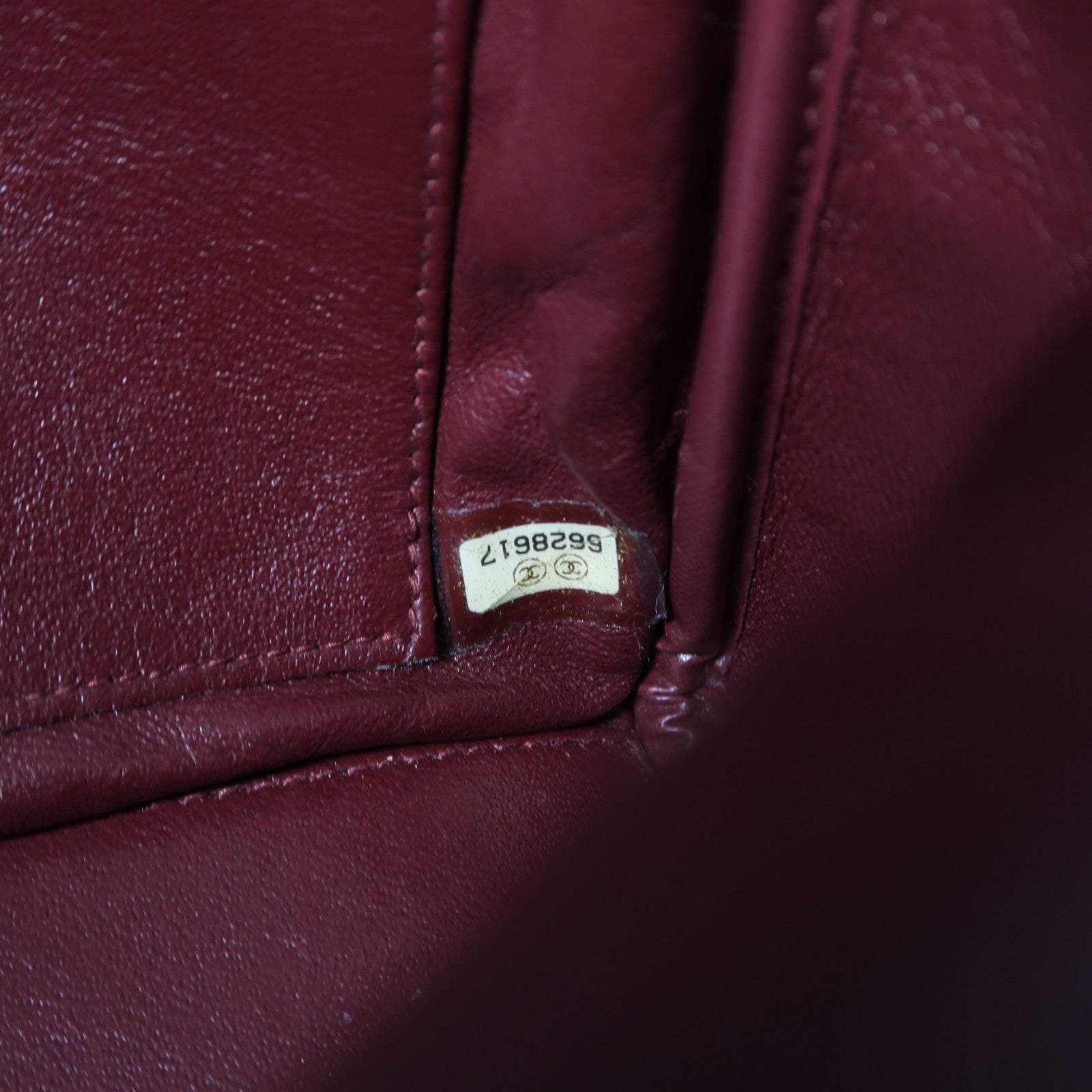 CHANEL 菱格牛皮皮革Shoulder Bag金扣鏈帶肩背袋黑色