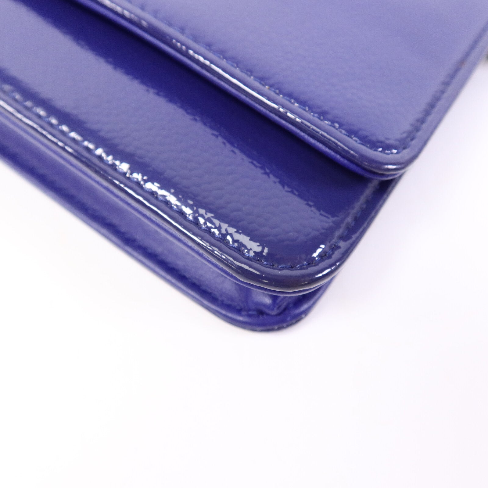 CHANEL 漆皮皮革WOC Wallet On Chain鏈帶肩背袋