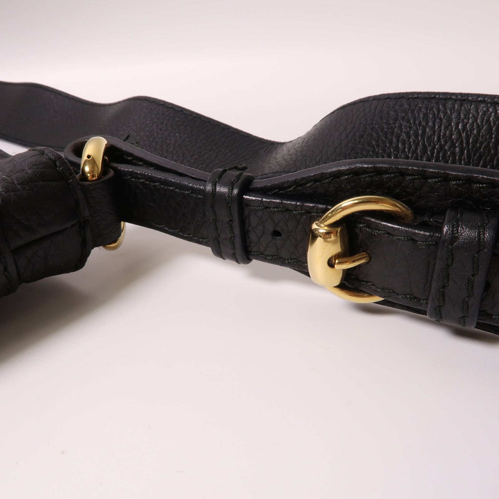 GUCCI 牛皮皮革Shoulder Bag金扣肩背袋黑色