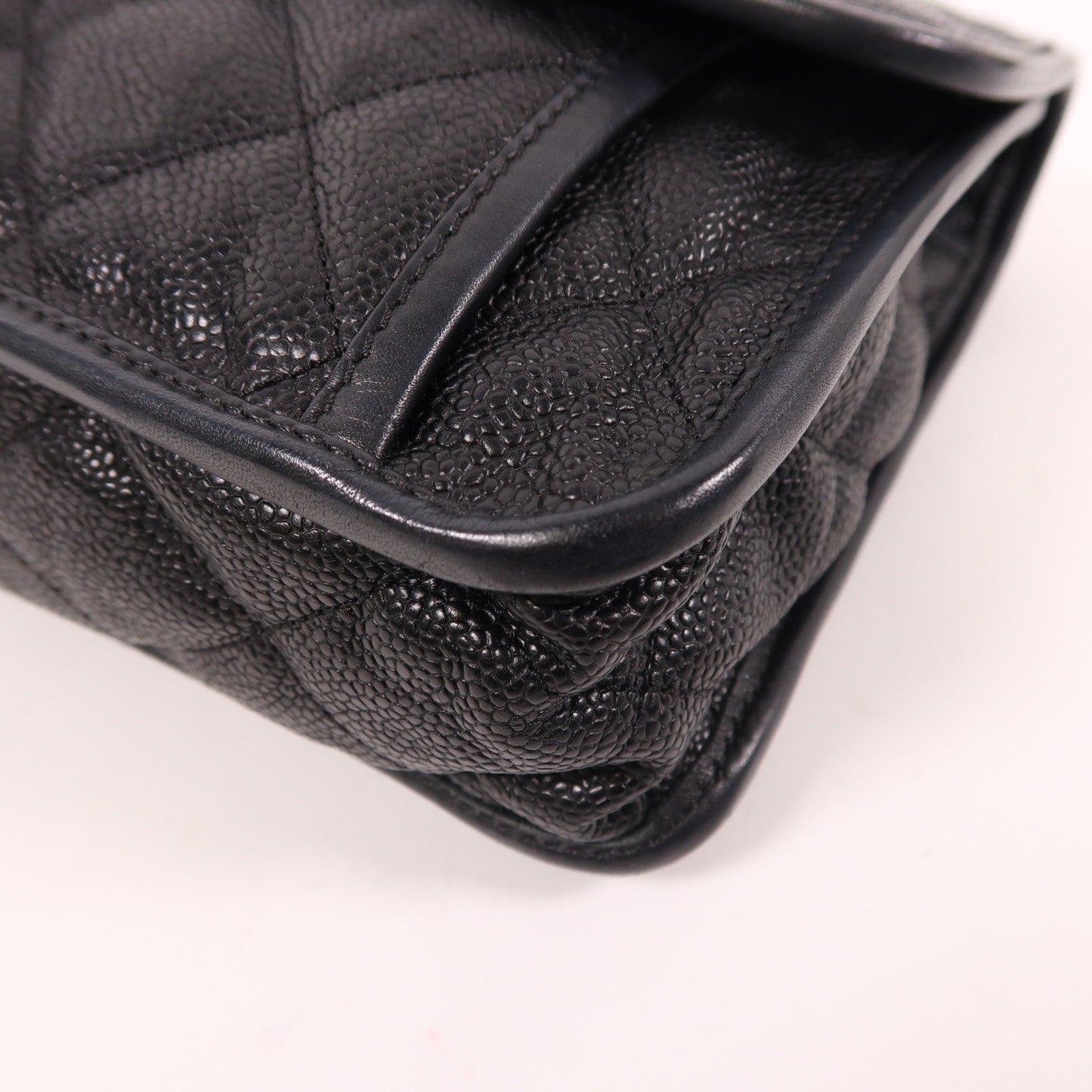 CHANEL 牛皮皮革Shoulder Bag銀扣鏈帶肩背袋