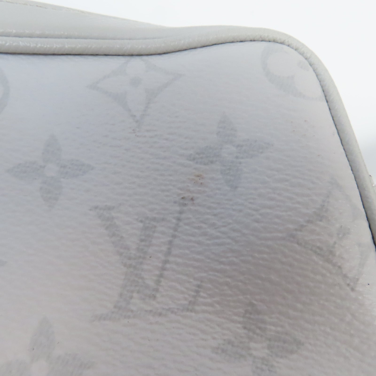 LOUIS VUITTON 牛皮皮革Bum Bag Outdoor銀扣肩背袋灰色
