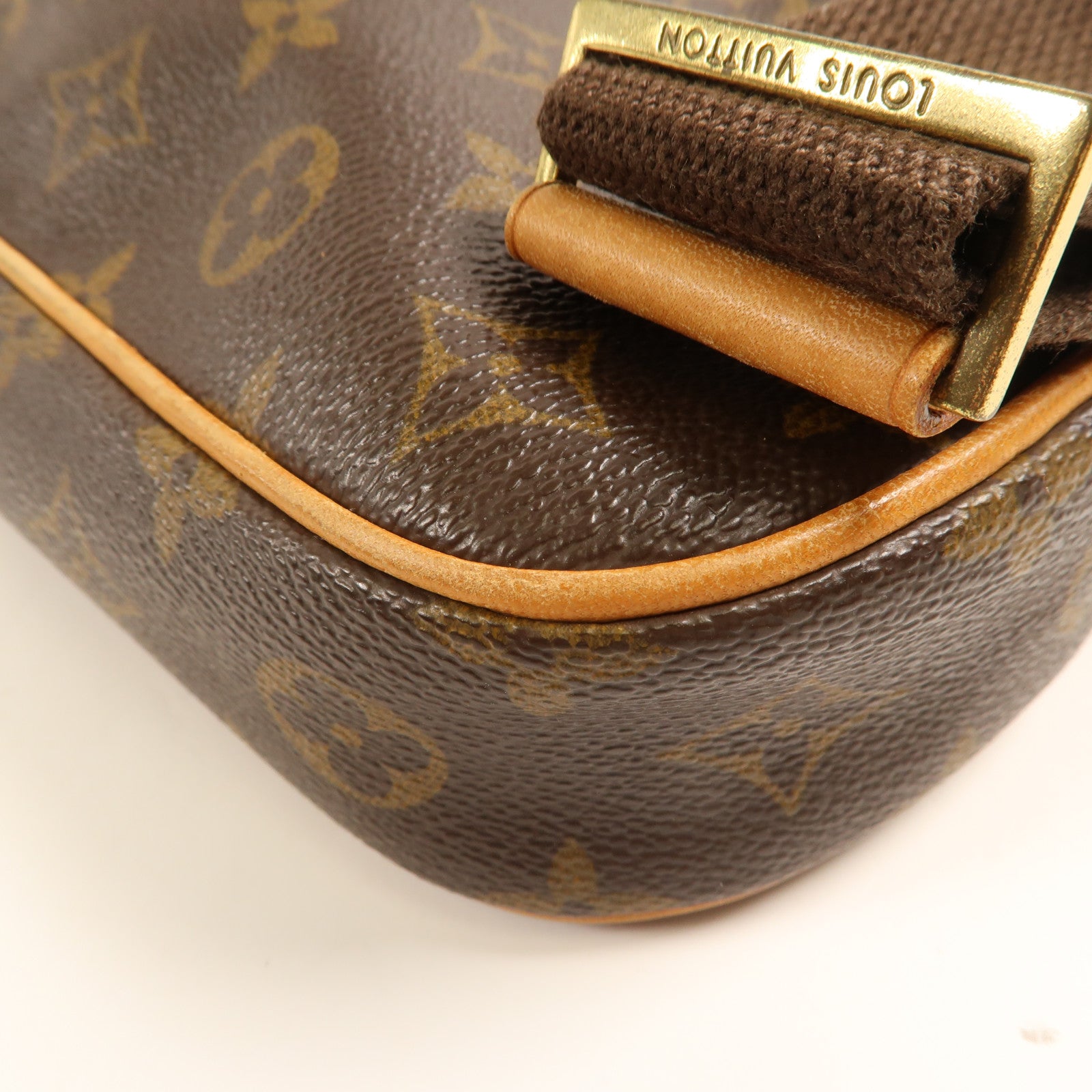 LOUIS VUITTON Monogram Pochette Gange金扣肩背袋棕色