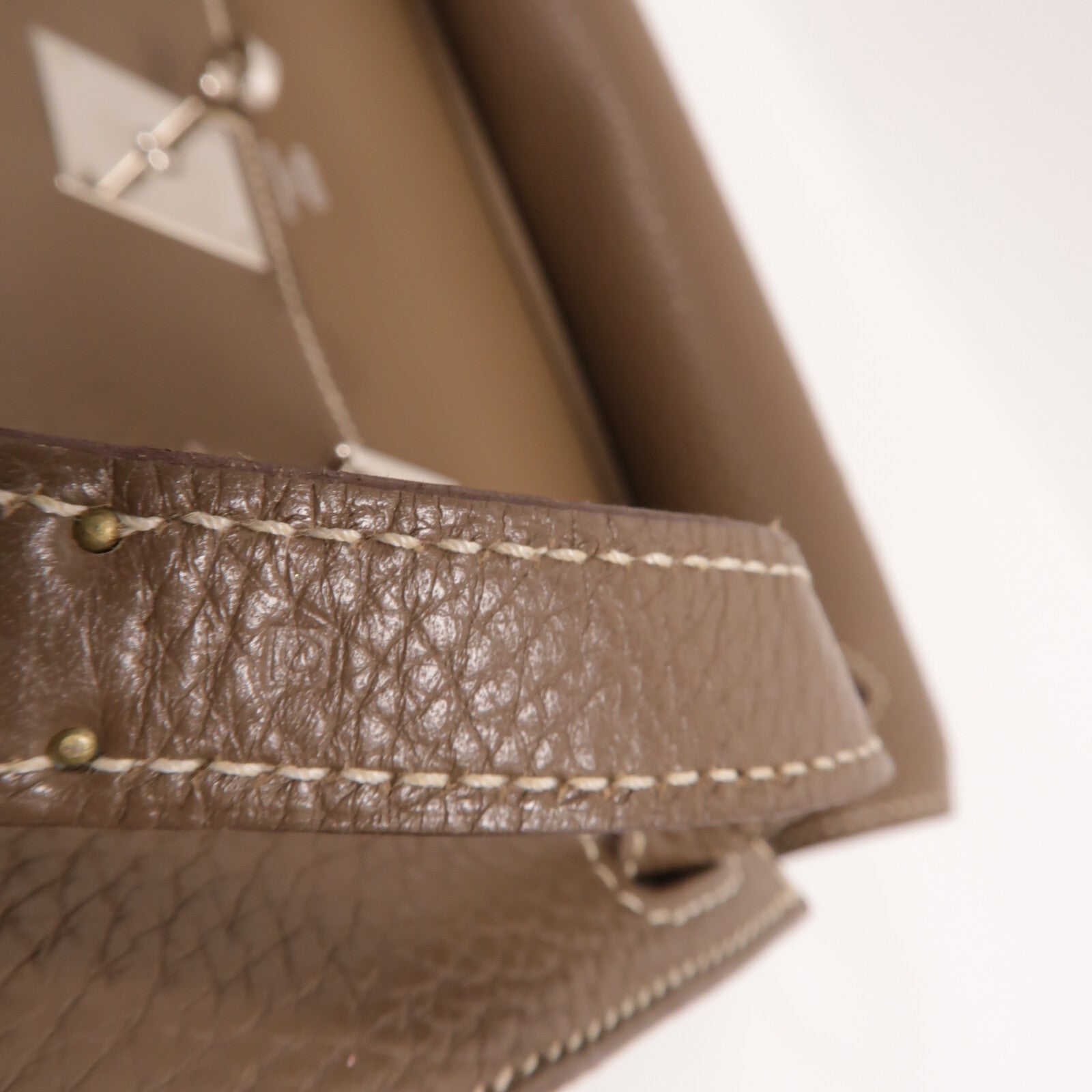 HERMES Togo皮革Jypsiere肩背袋Etoupe