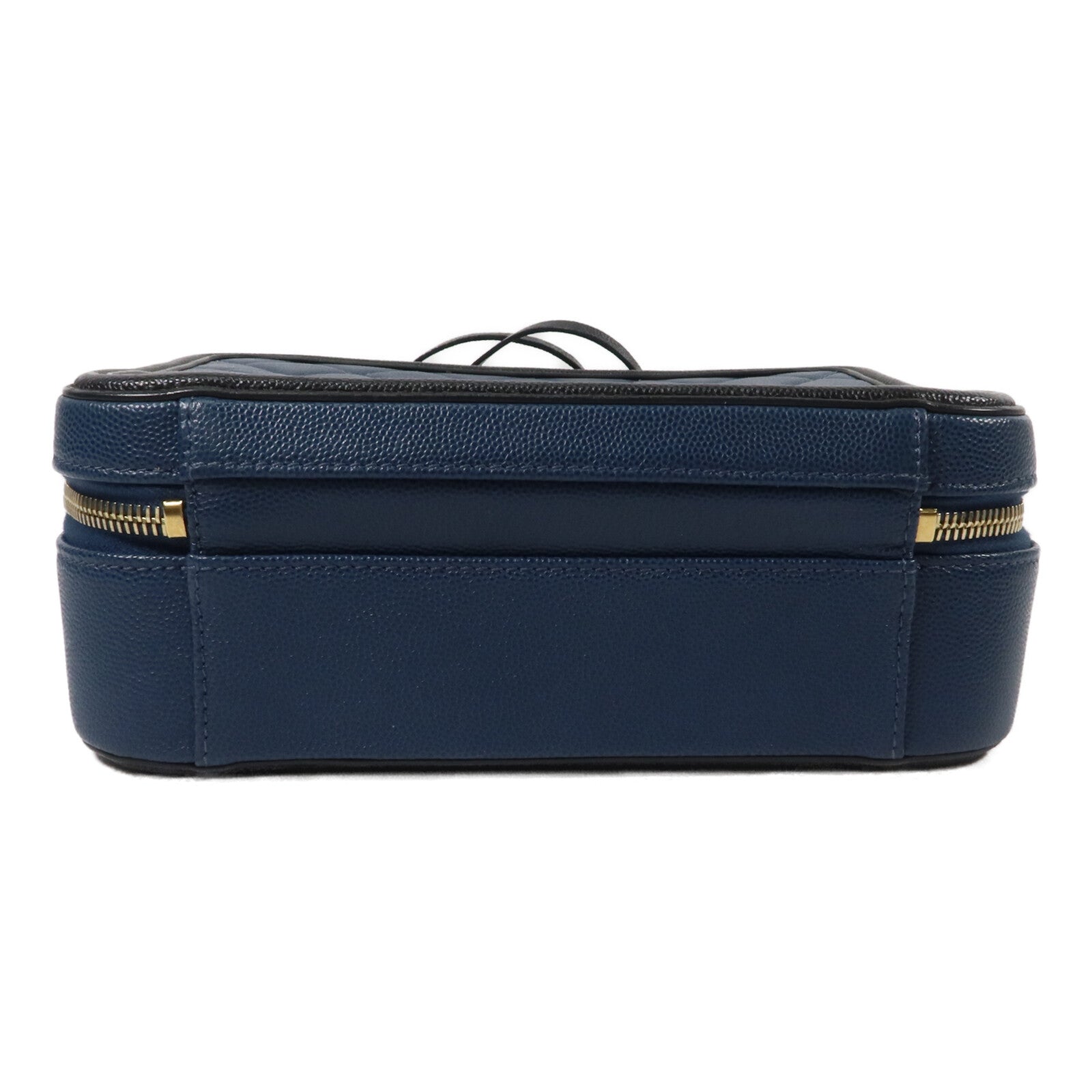 CHANEL 牛皮皮革CC Filigree Vanity Case Medium鏈帶手挽肩背兩用袋