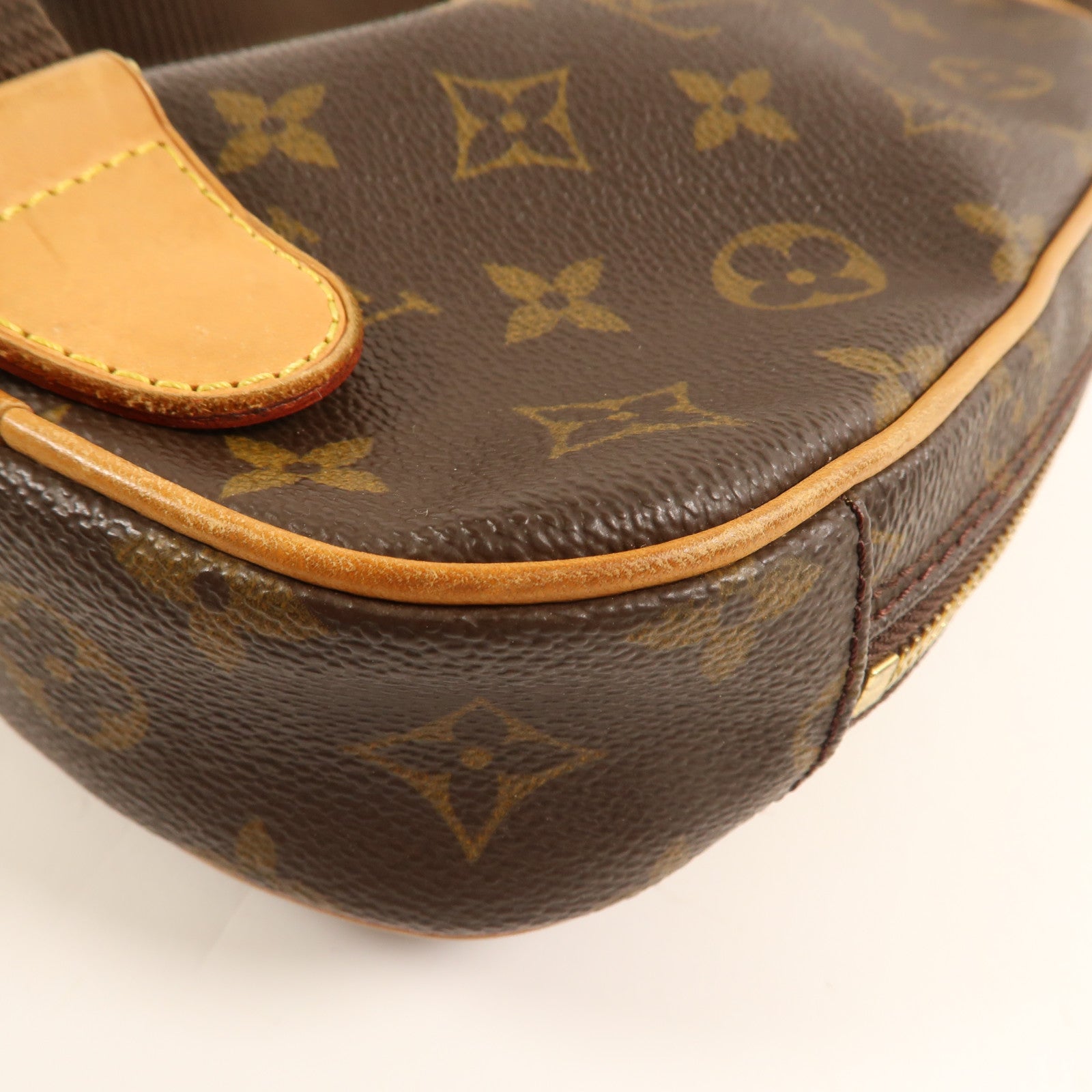 LOUIS VUITTON Monogram Pochette Gange金扣肩背袋棕色