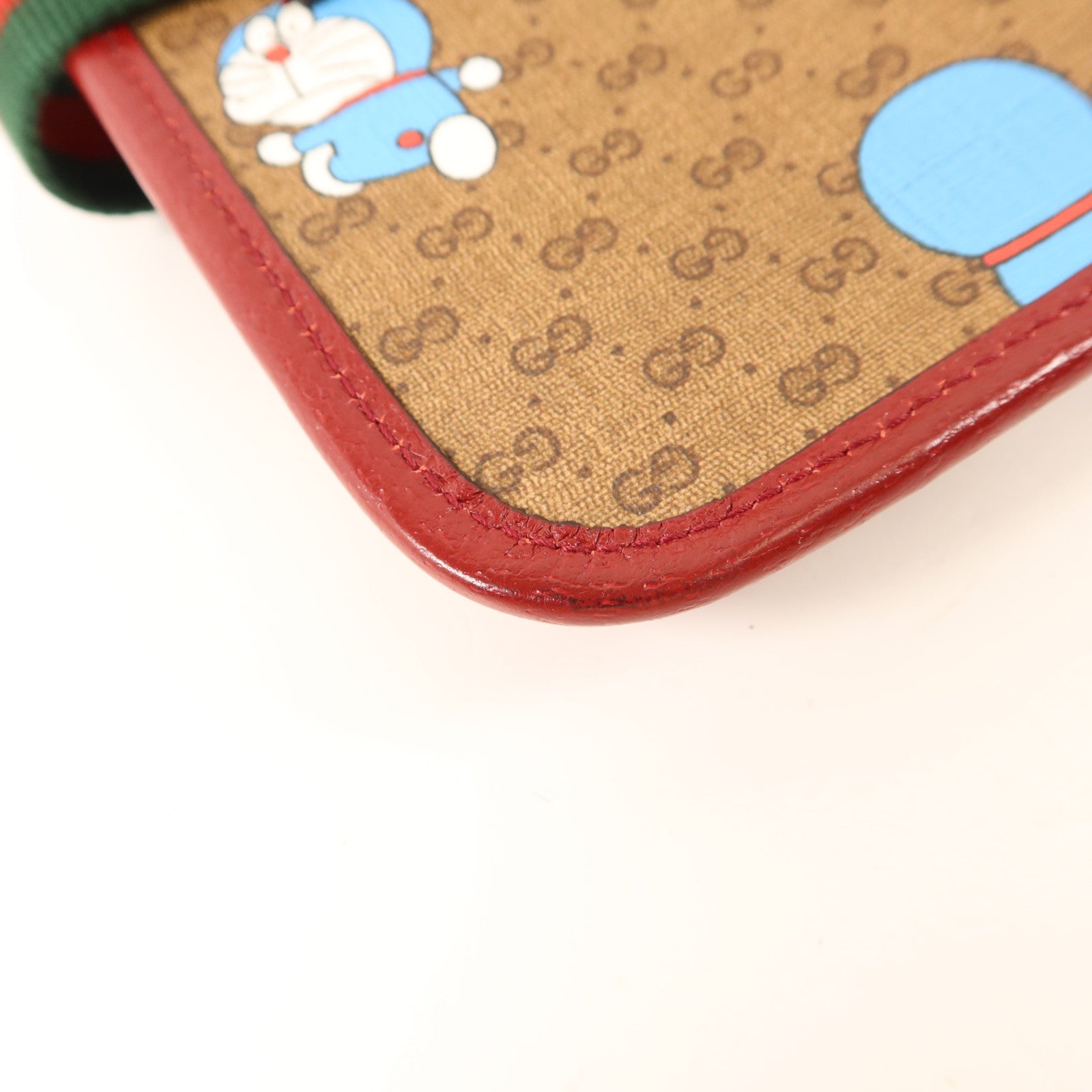 GUCCI 塗層帆布Doraemon X Gucci金扣腰包