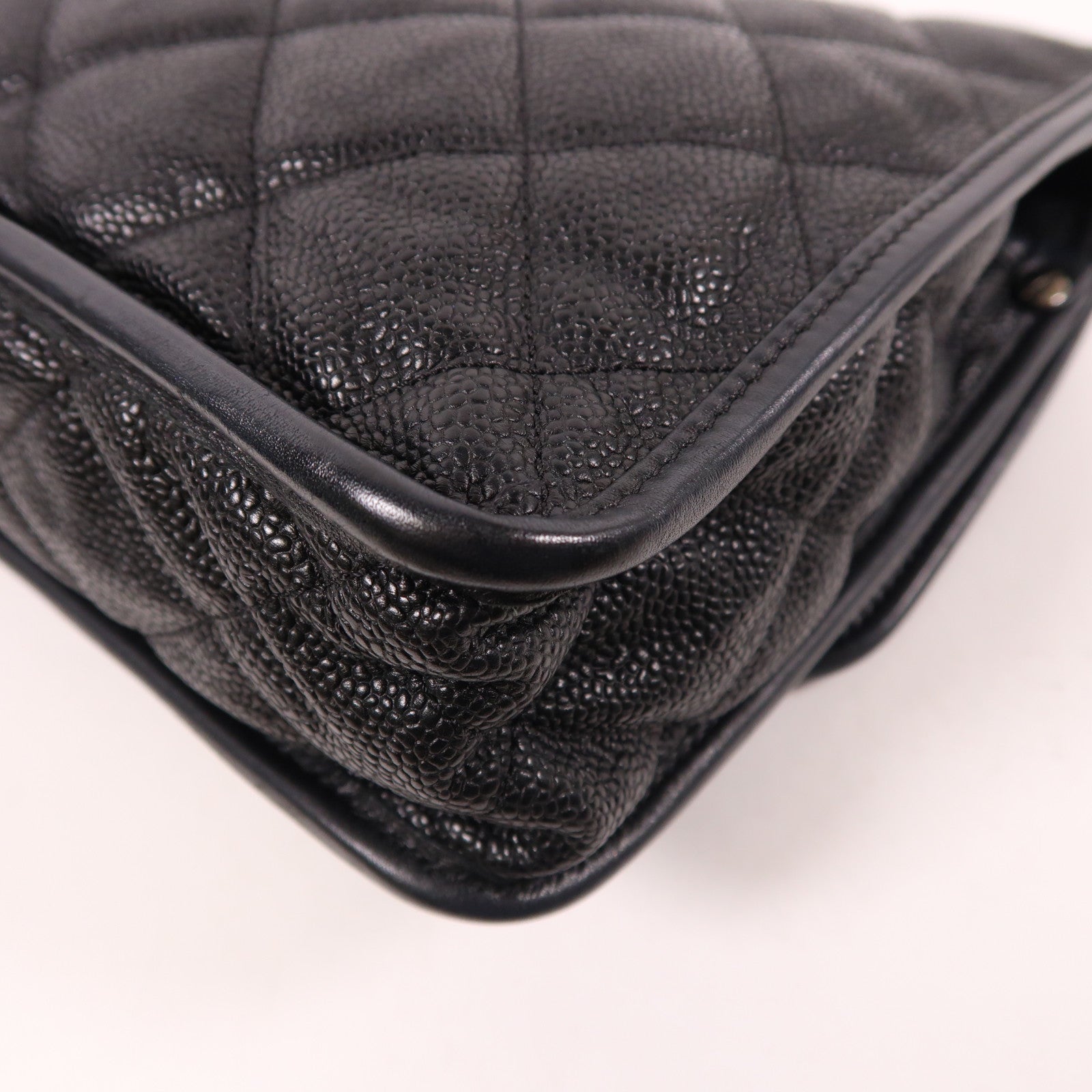 CHANEL 牛皮皮革Shoulder Bag銀扣鏈帶肩背袋
