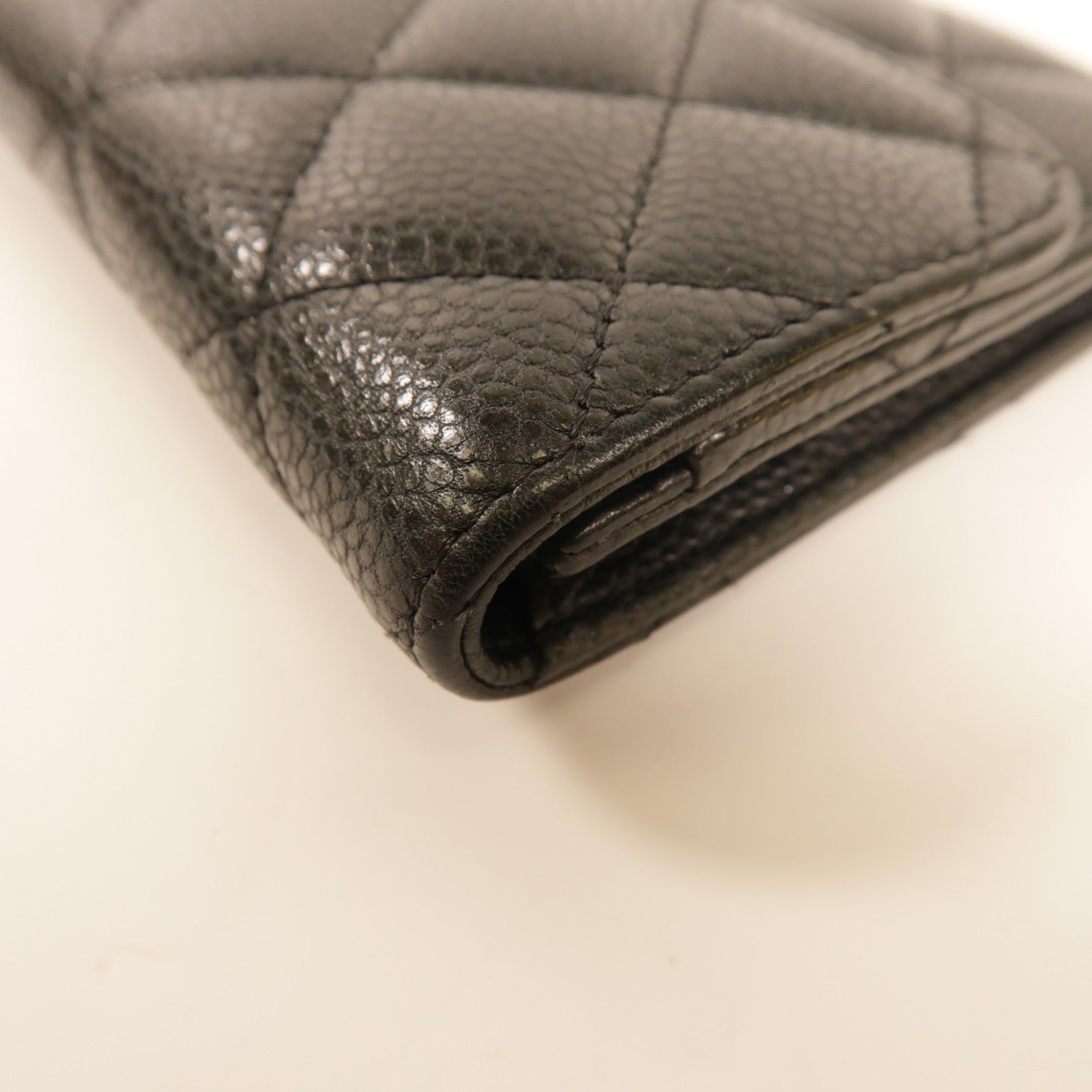 CHANEL 牛皮皮革Fold Wallet金扣錢包