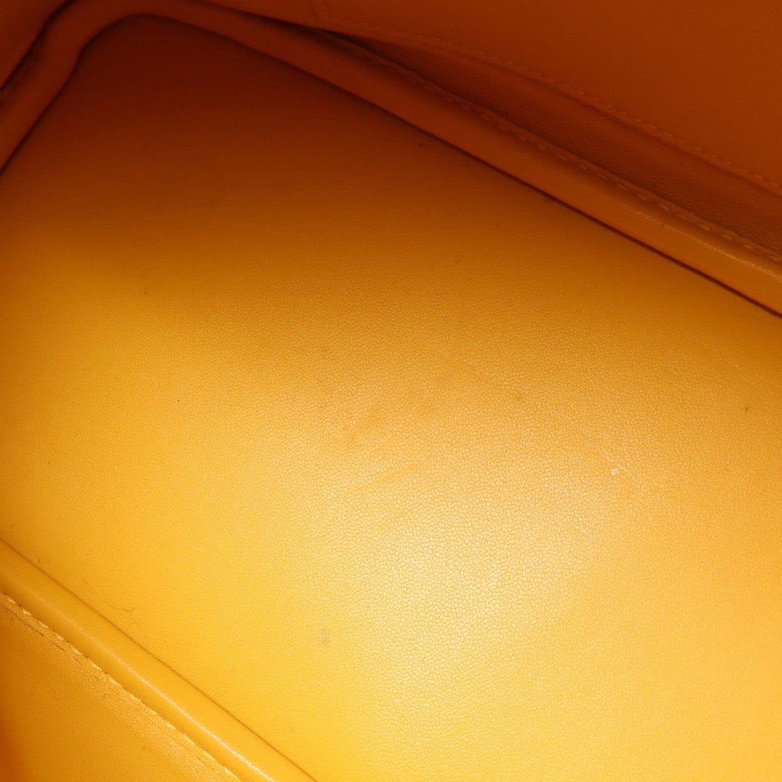 HERMES Epsom皮革Bolide 31銀扣手挽袋Jaune Ambre