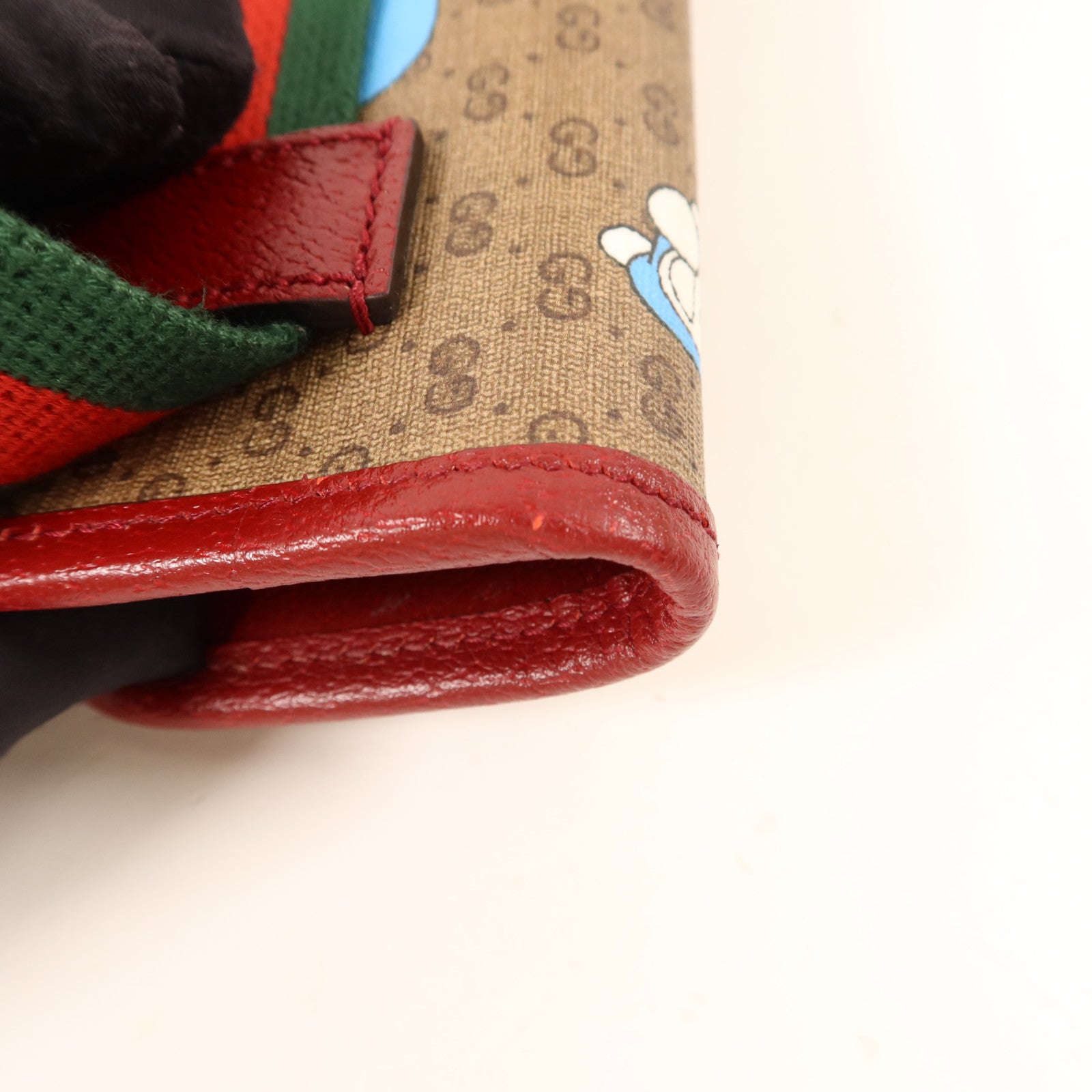 GUCCI 塗層帆布Doraemon X Gucci金扣腰包
