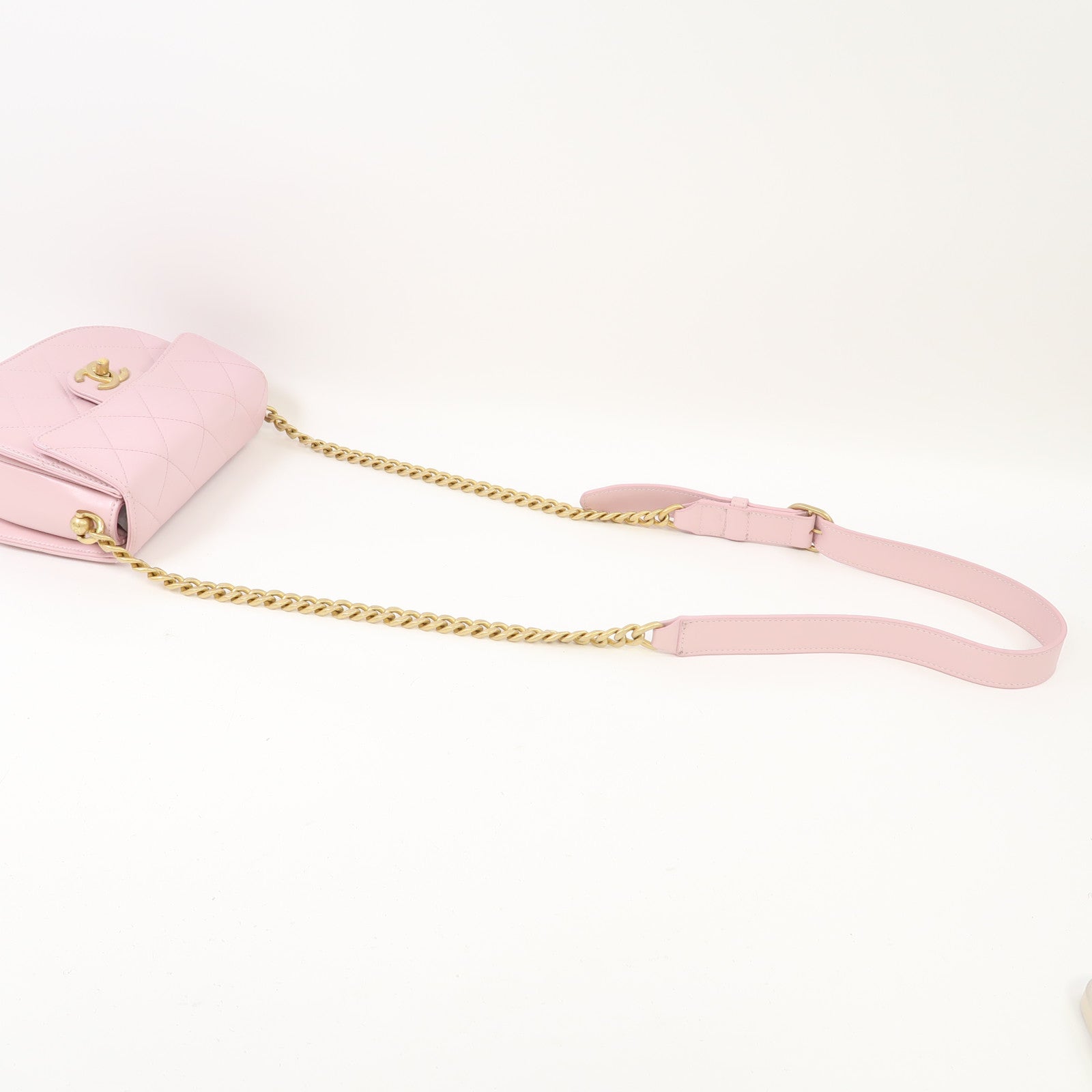 CHANEL 【激減優惠】菱格牛皮皮革Chain Shoulder金扣鏈帶肩背袋粉紅色