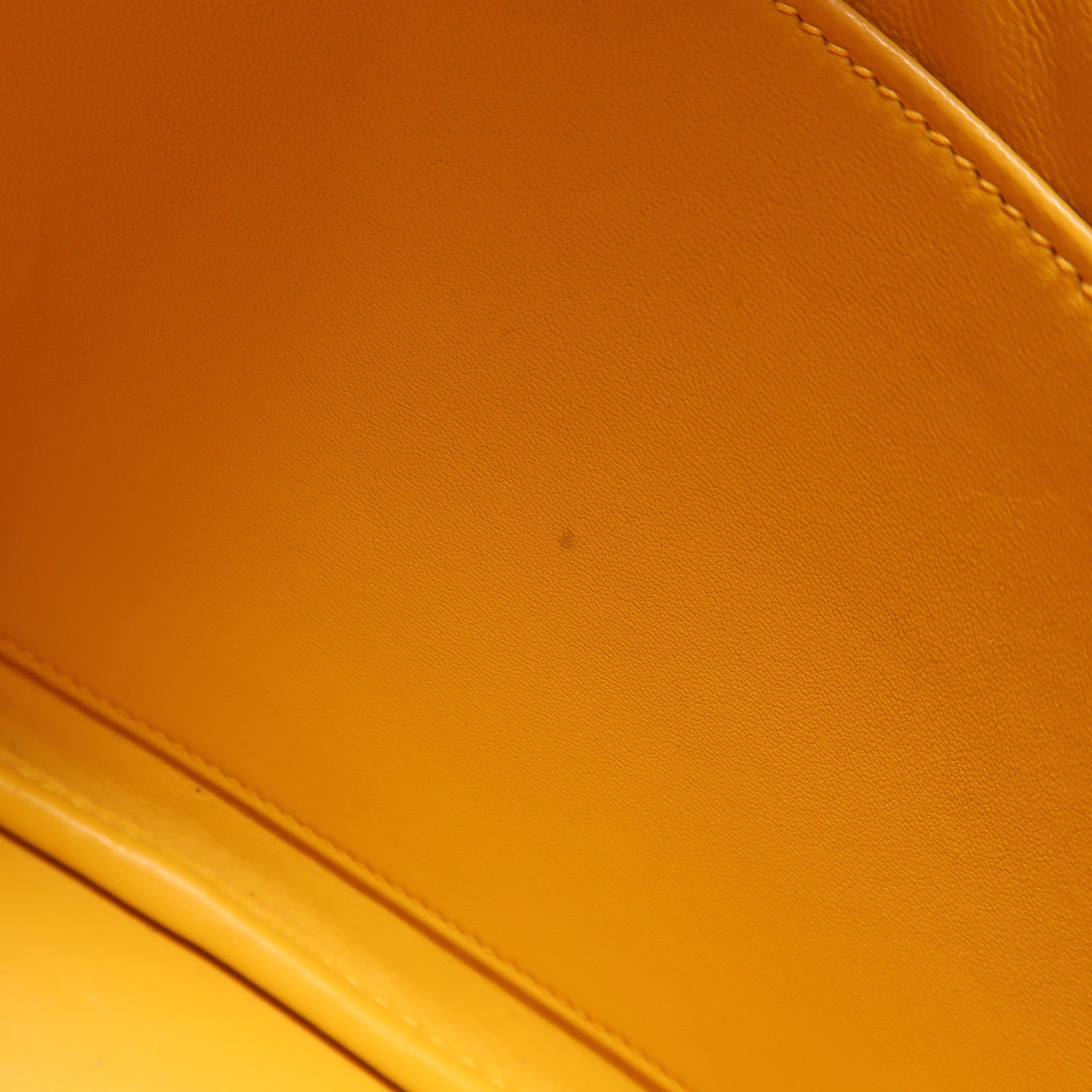 HERMES Epsom皮革Bolide 31銀扣手挽袋Jaune Ambre